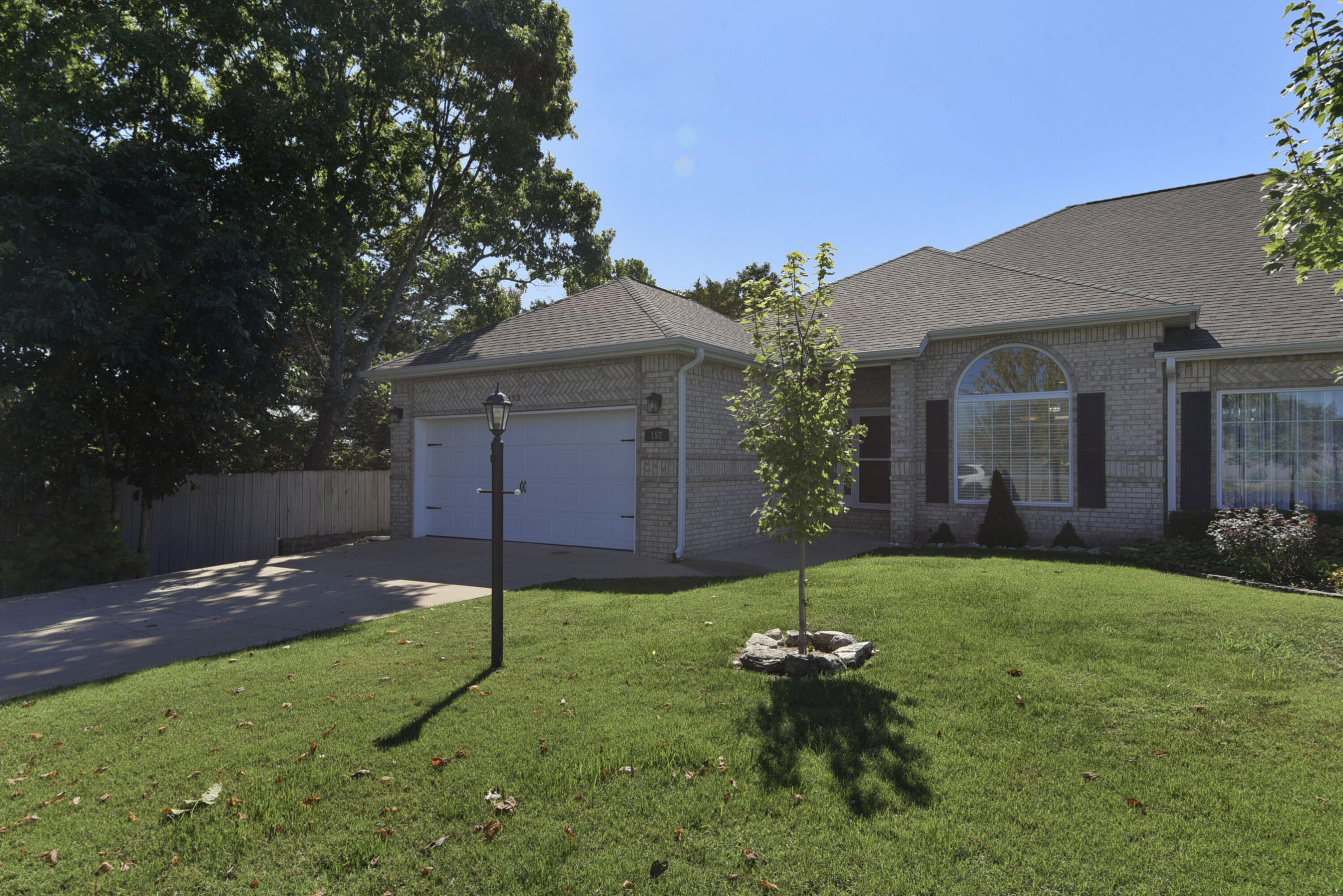 152 Sterling Way Property Photo 2