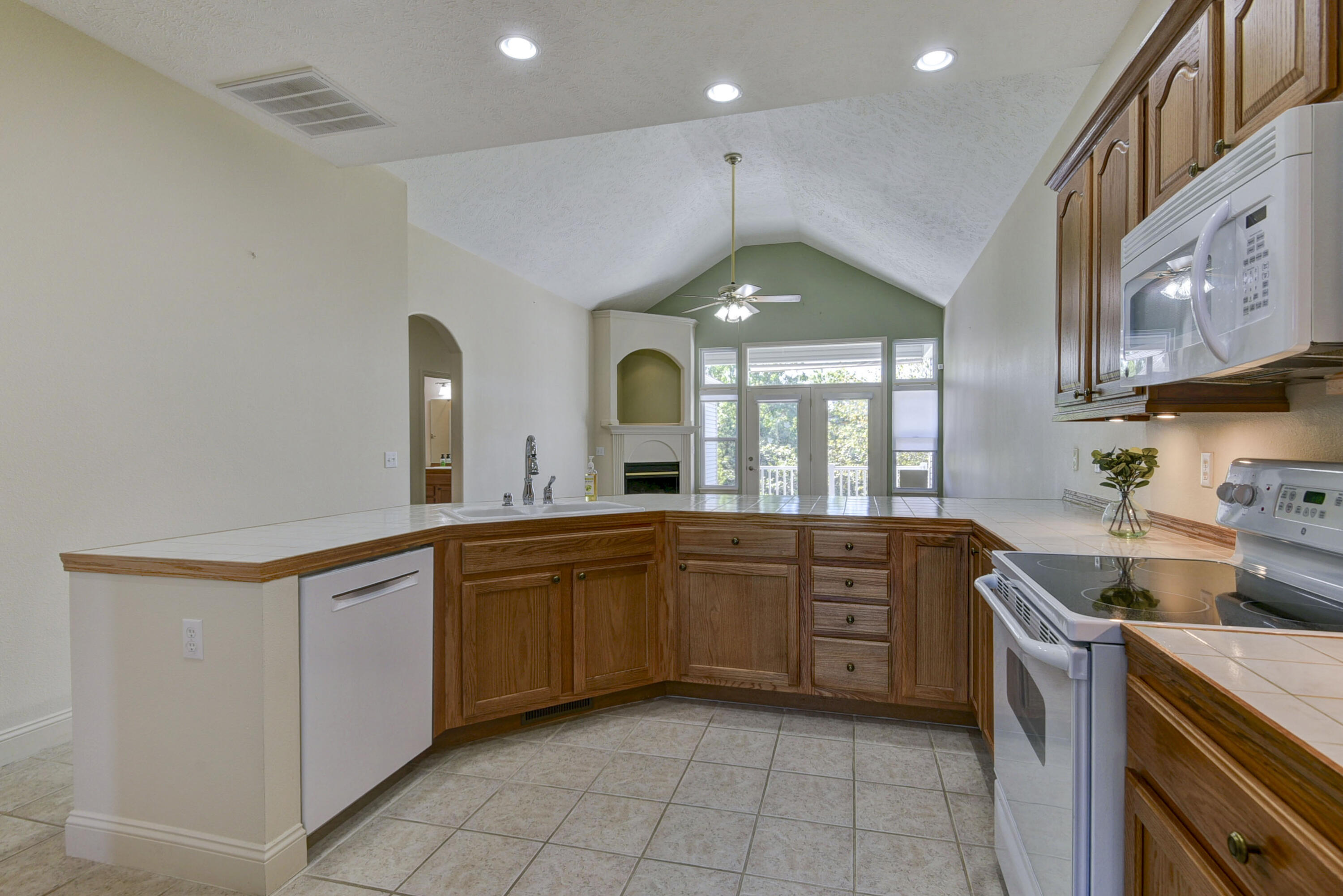 152 Sterling Way Property Photo 11