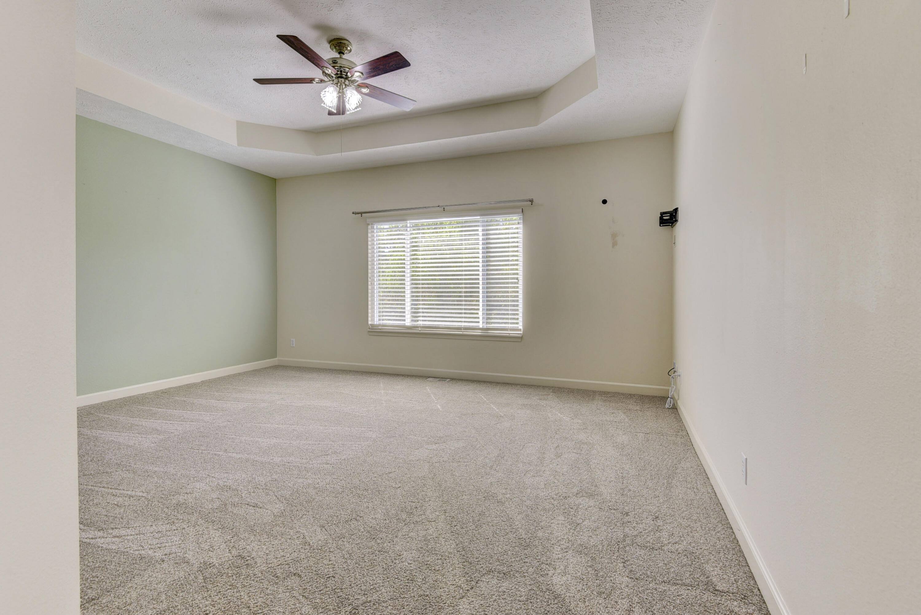 152 Sterling Way Property Photo 24