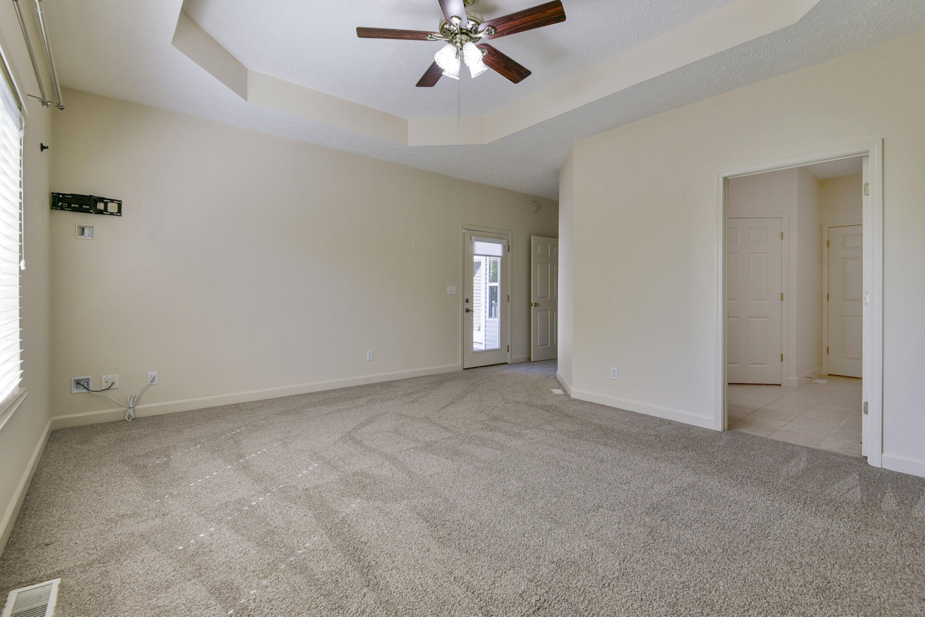 152 Sterling Way Property Photo 28