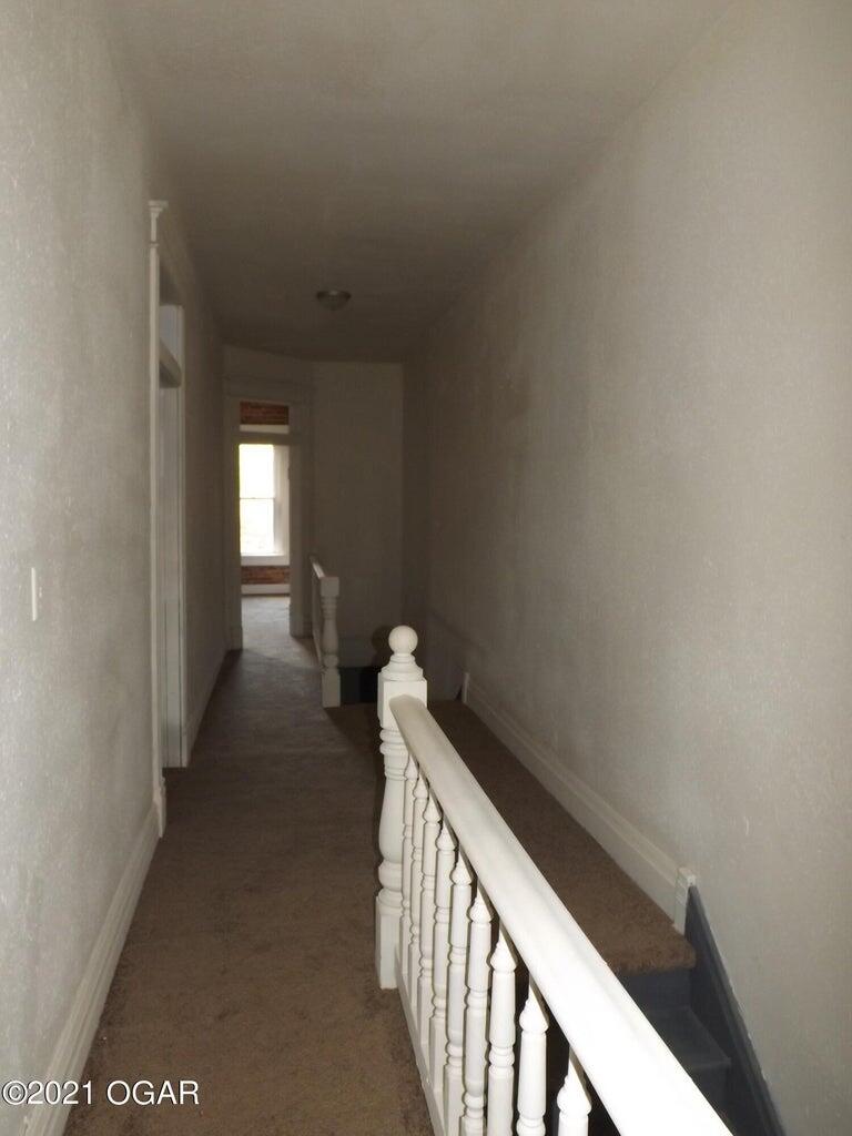 122 North Main Street Property Photo 9
