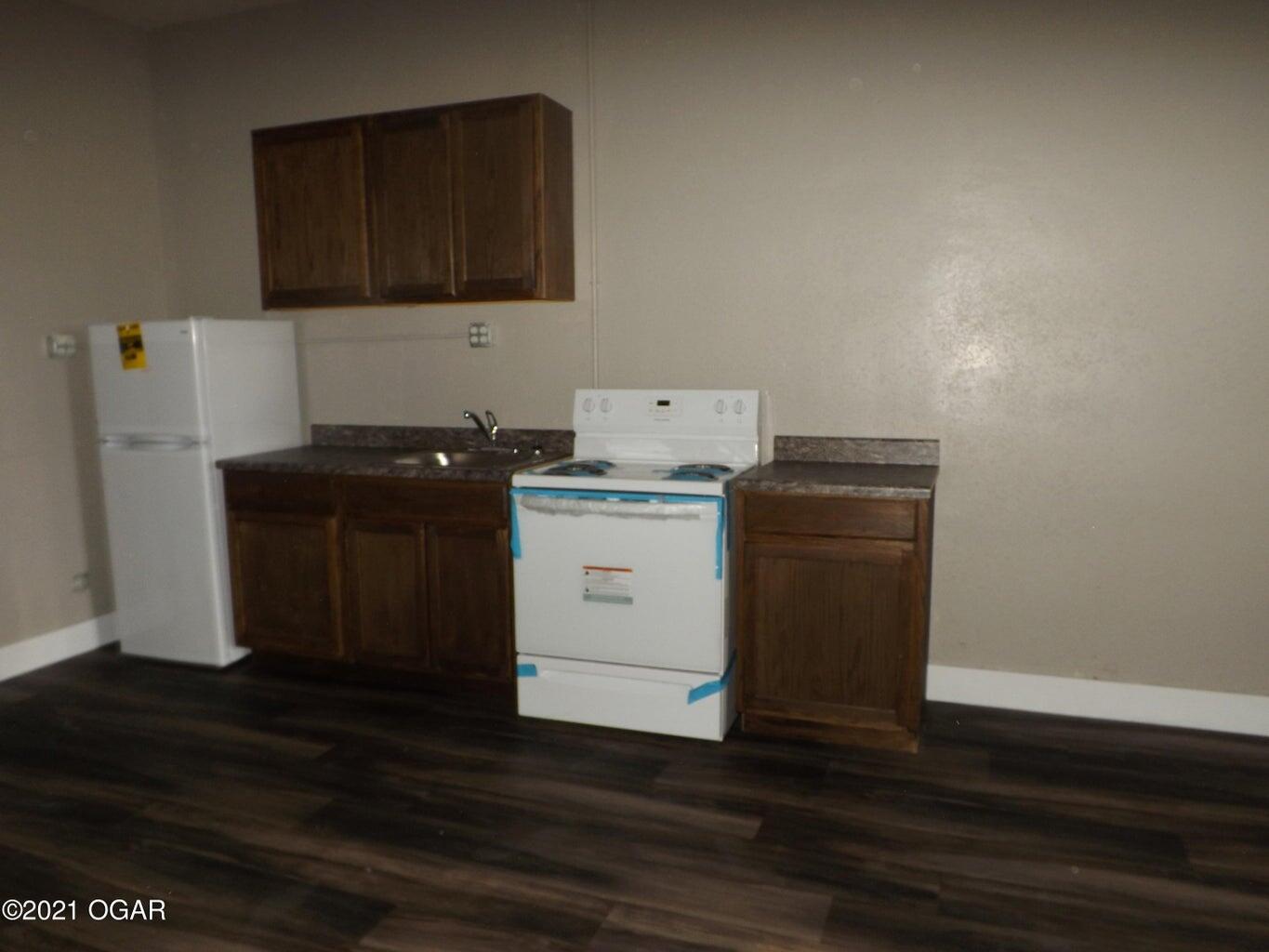 122 North Main Street Property Photo 13