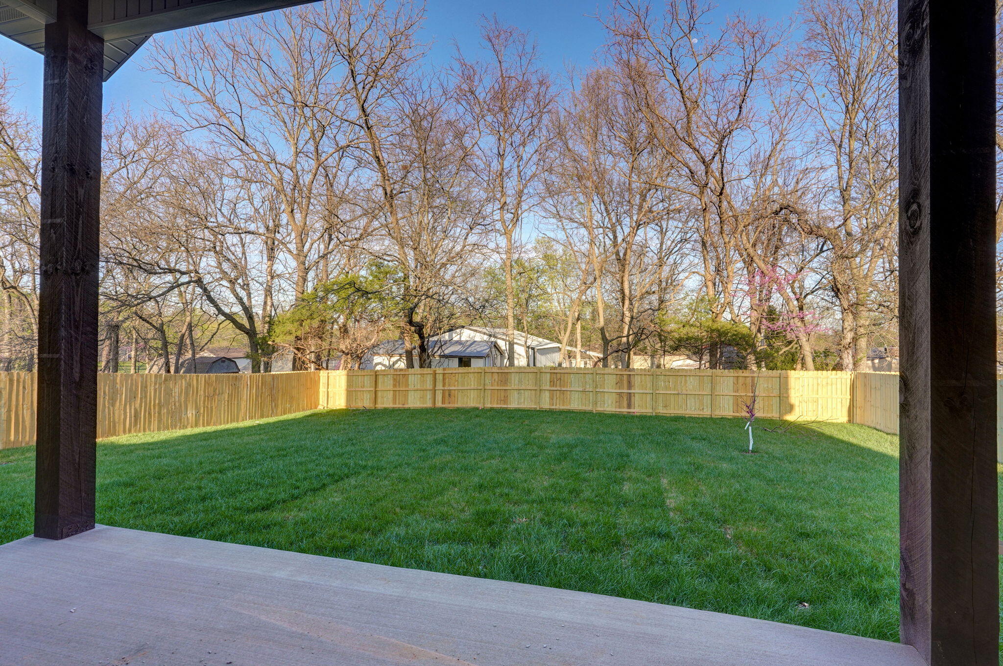 4874 South Sycamore Avenue Property Photo 16