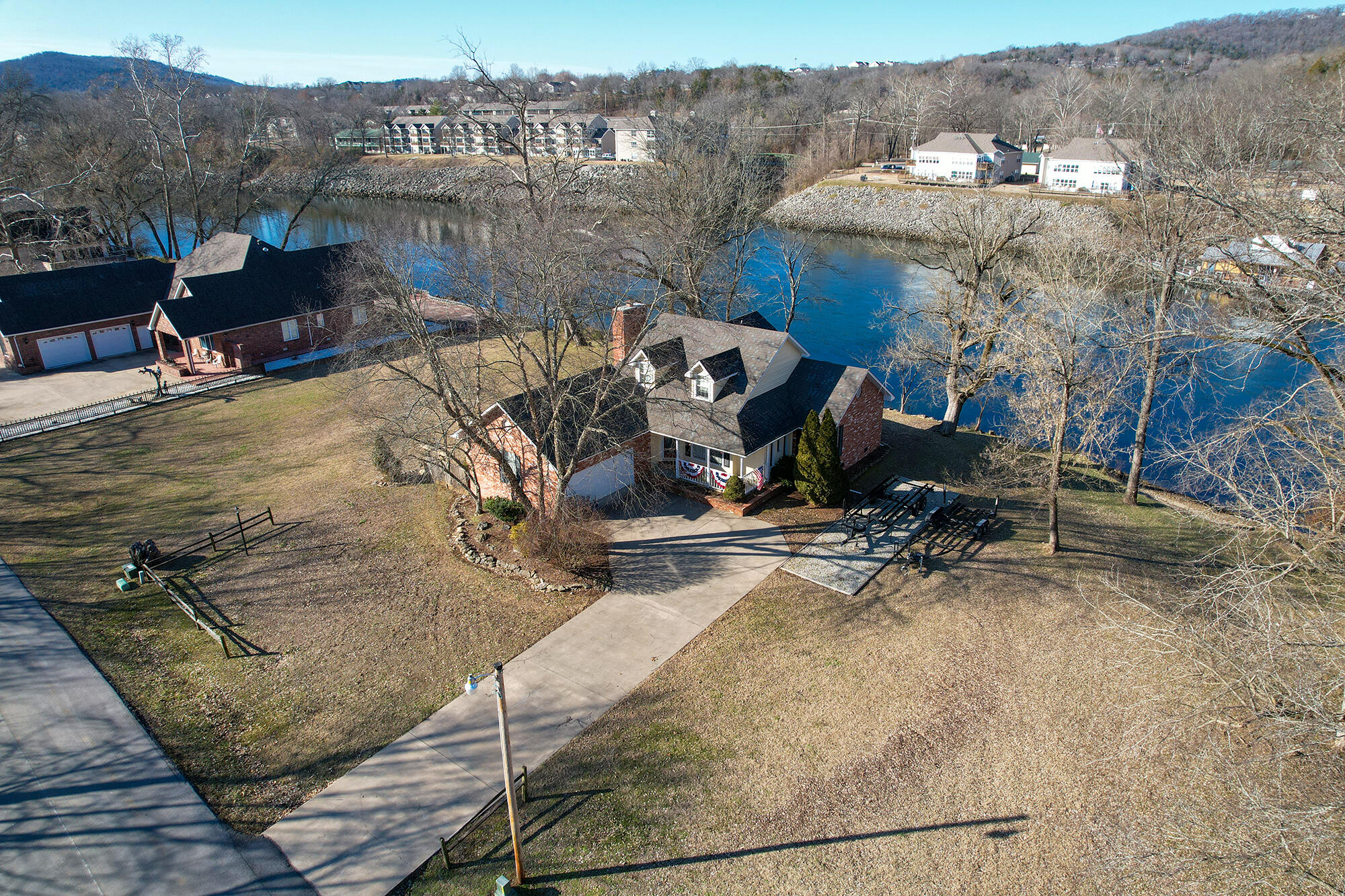 582 Foggy River Road Property Photo 2