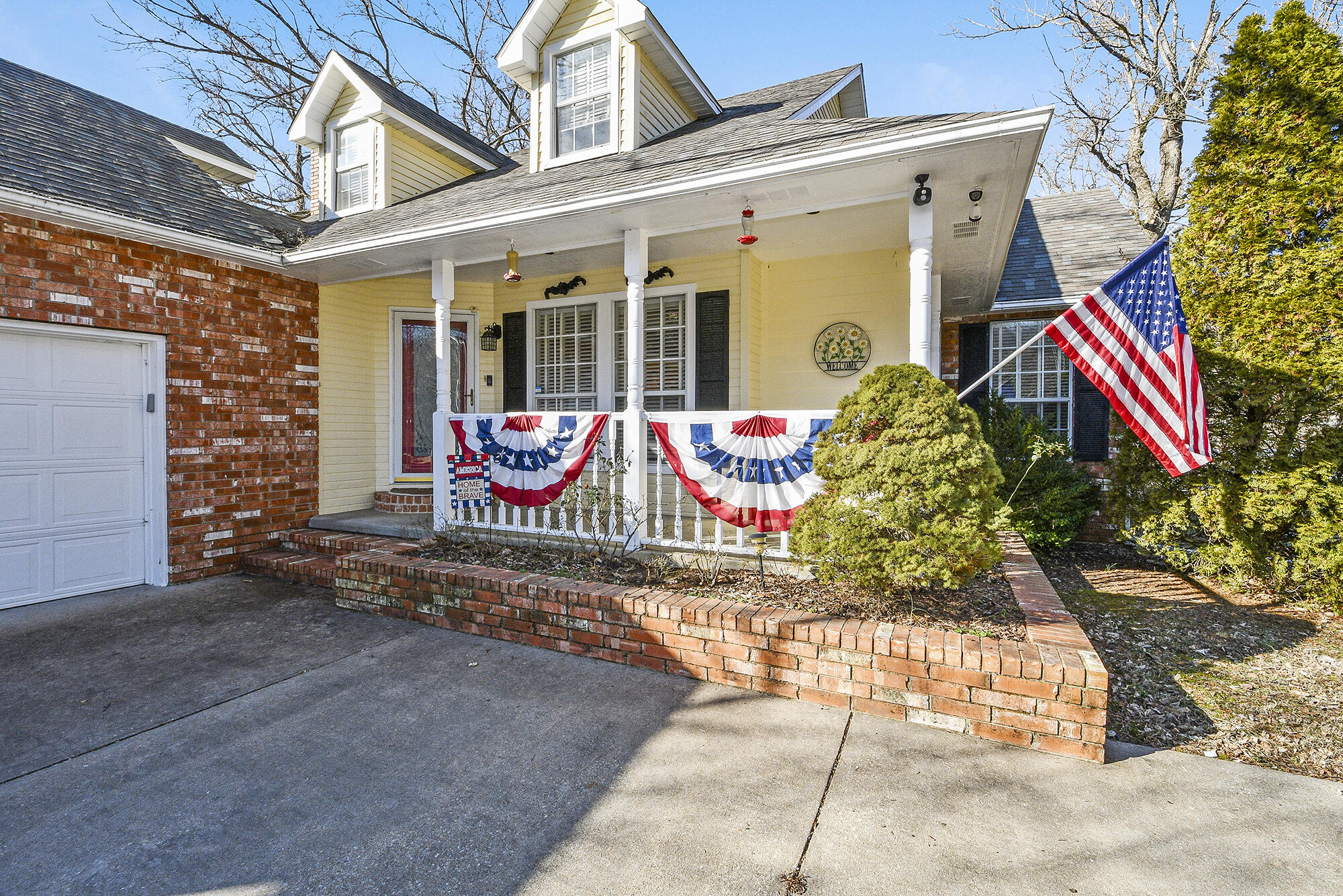 582 Foggy River Road Property Photo 6