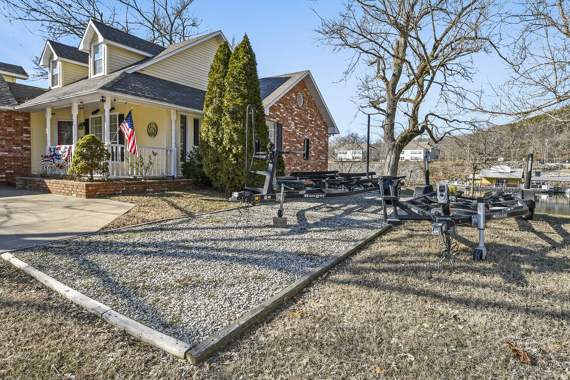 582 Foggy River Road Property Photo 9