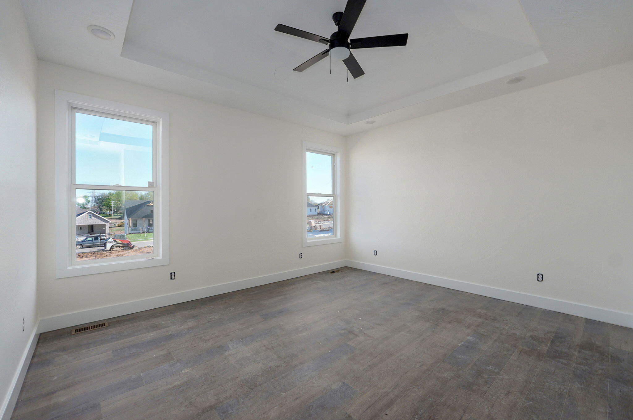 3010 West Allen Property Photo 5