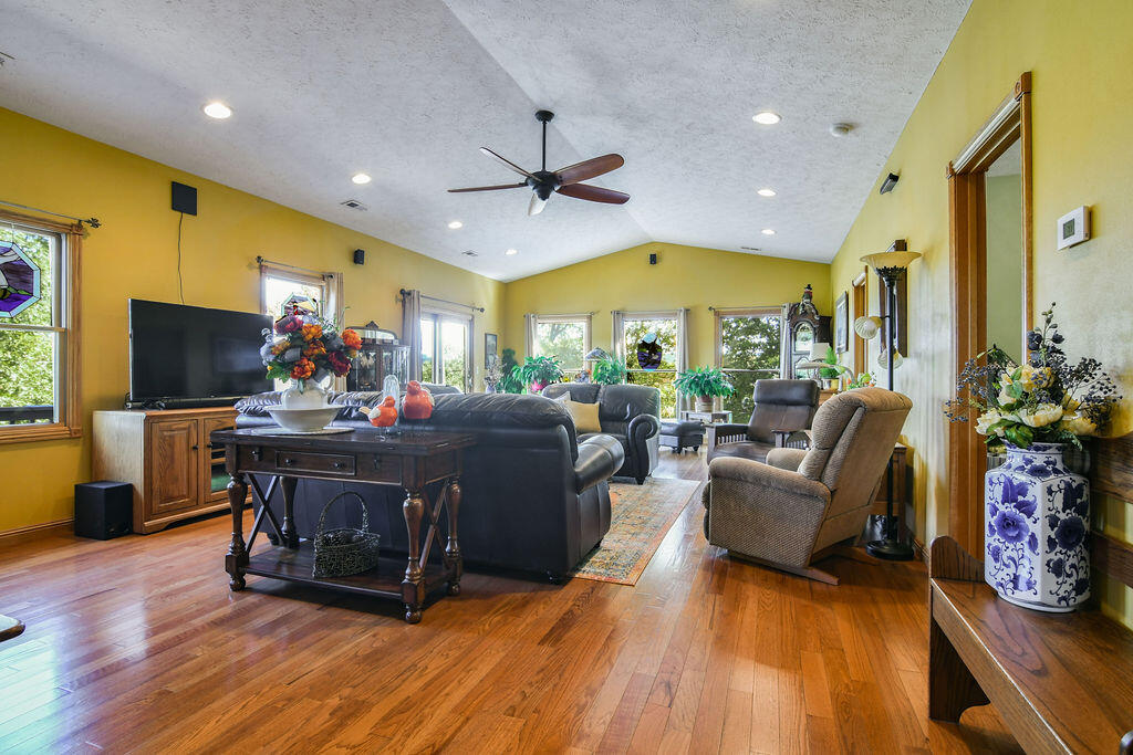 85 Capulet Lane Property Photo 10