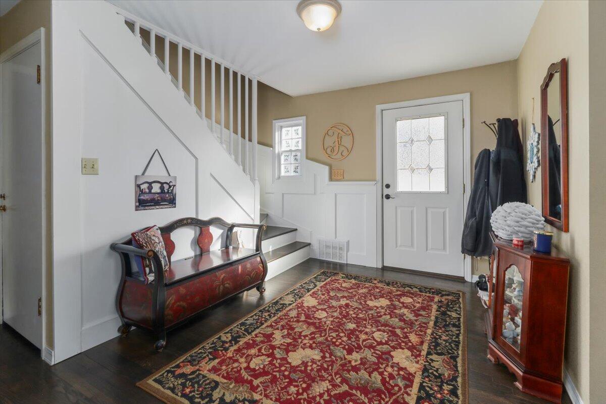 1078 Private Road 8572 Property Photo 8