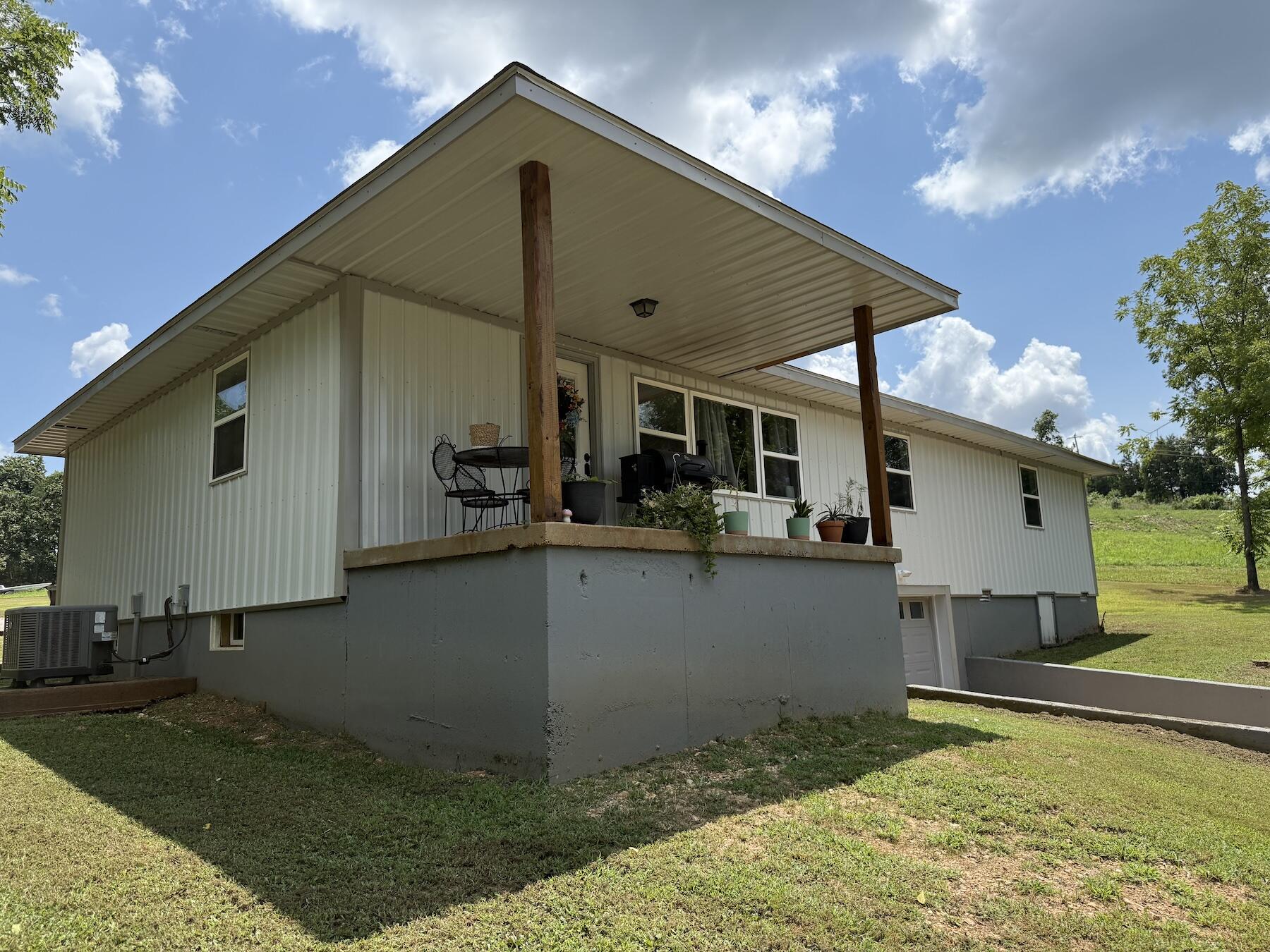 16563 Wylda Rose Loop Property Photo 4