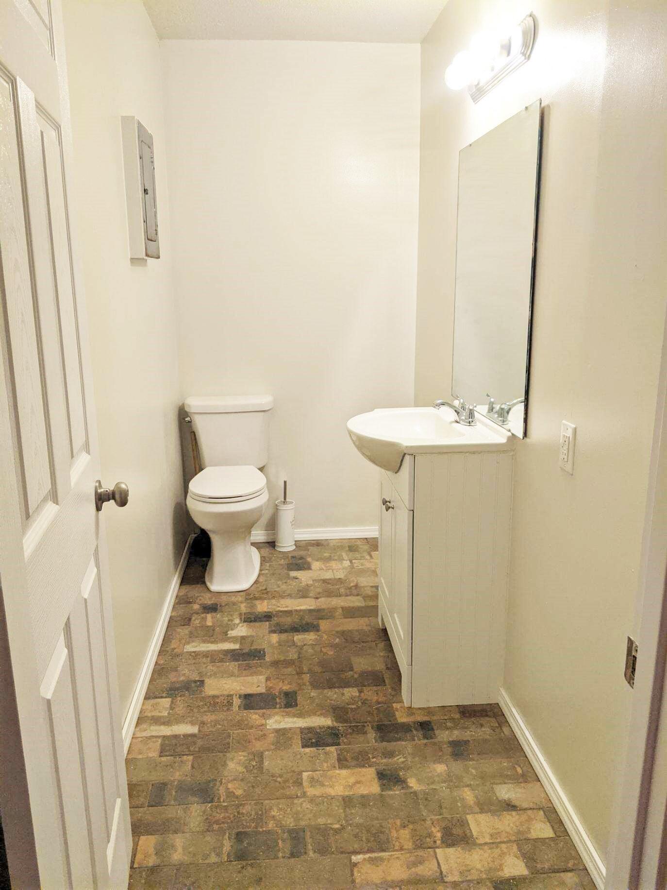 513 East South Street Property Photo 6