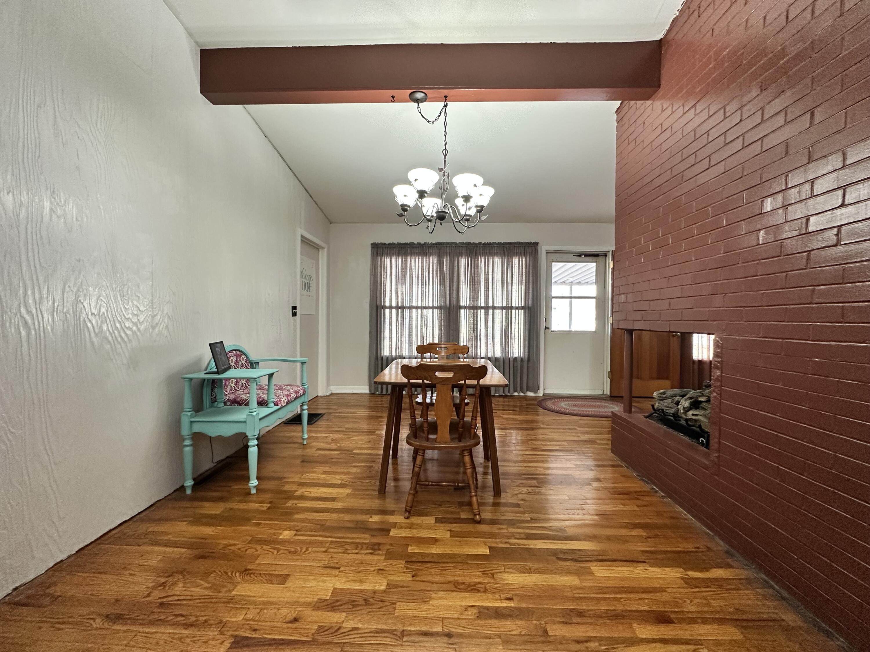 1845 South Grand Avenue Property Photo 19