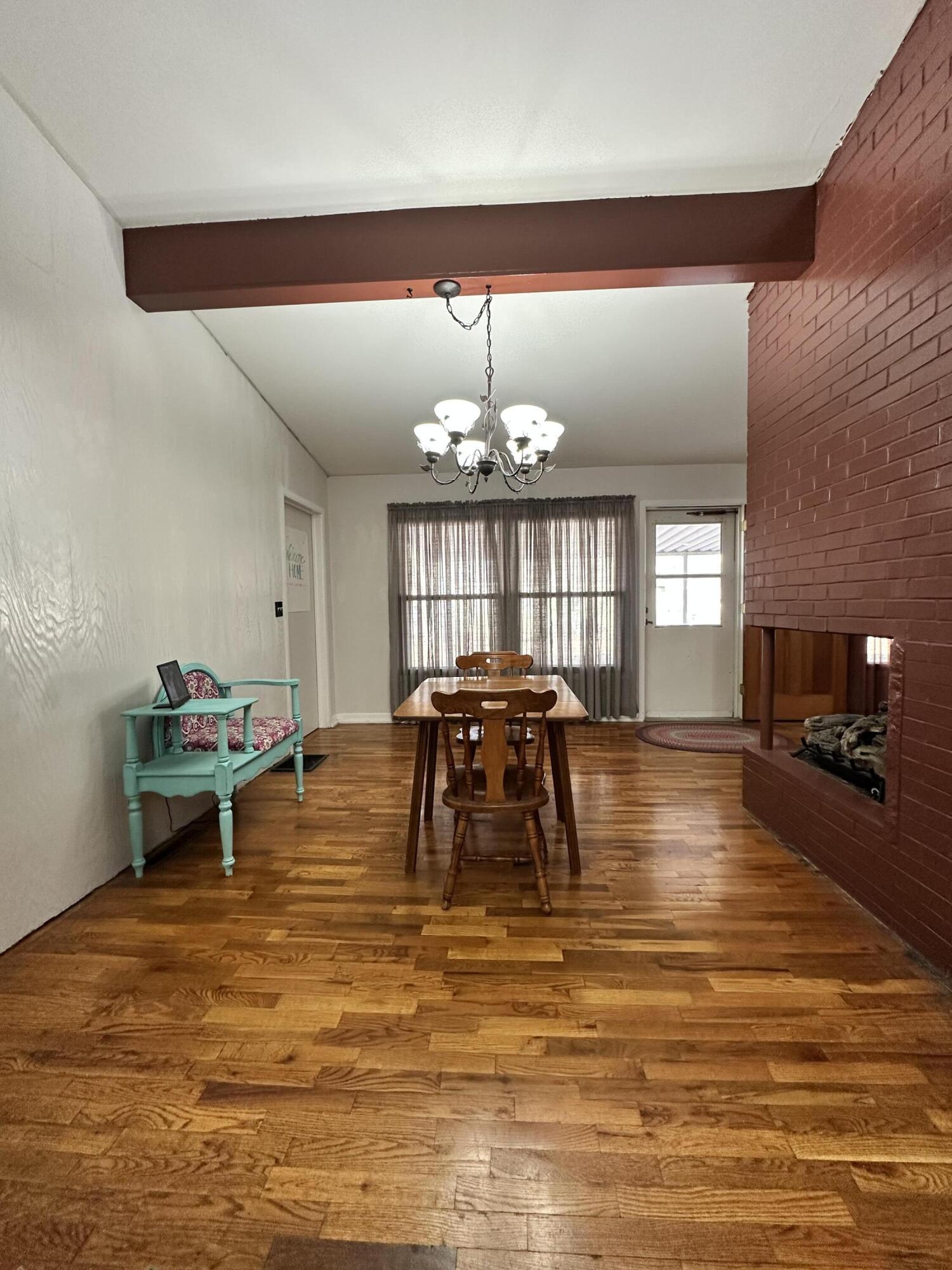 1845 South Grand Avenue Property Photo 20