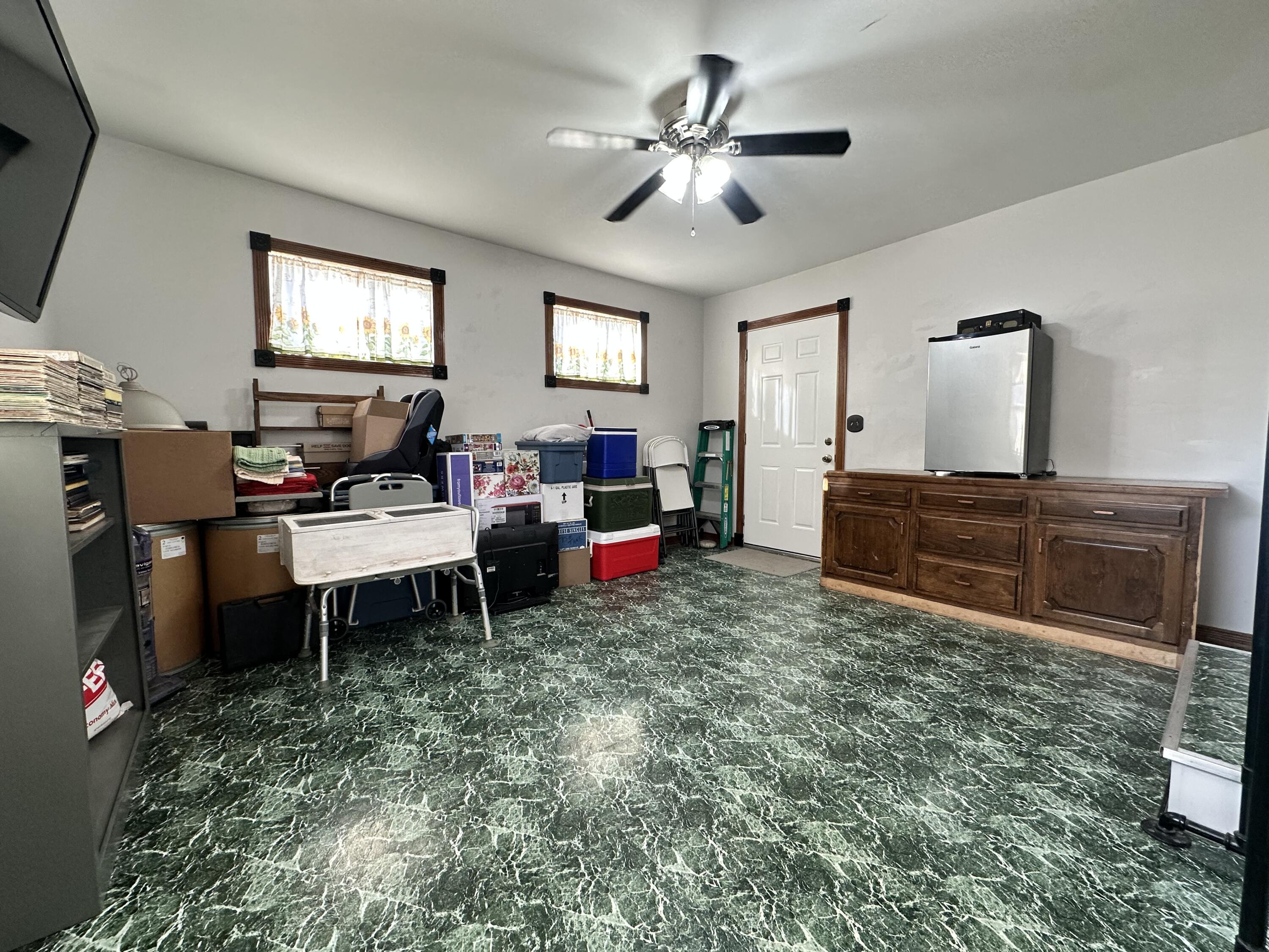 1845 South Grand Avenue Property Photo 34