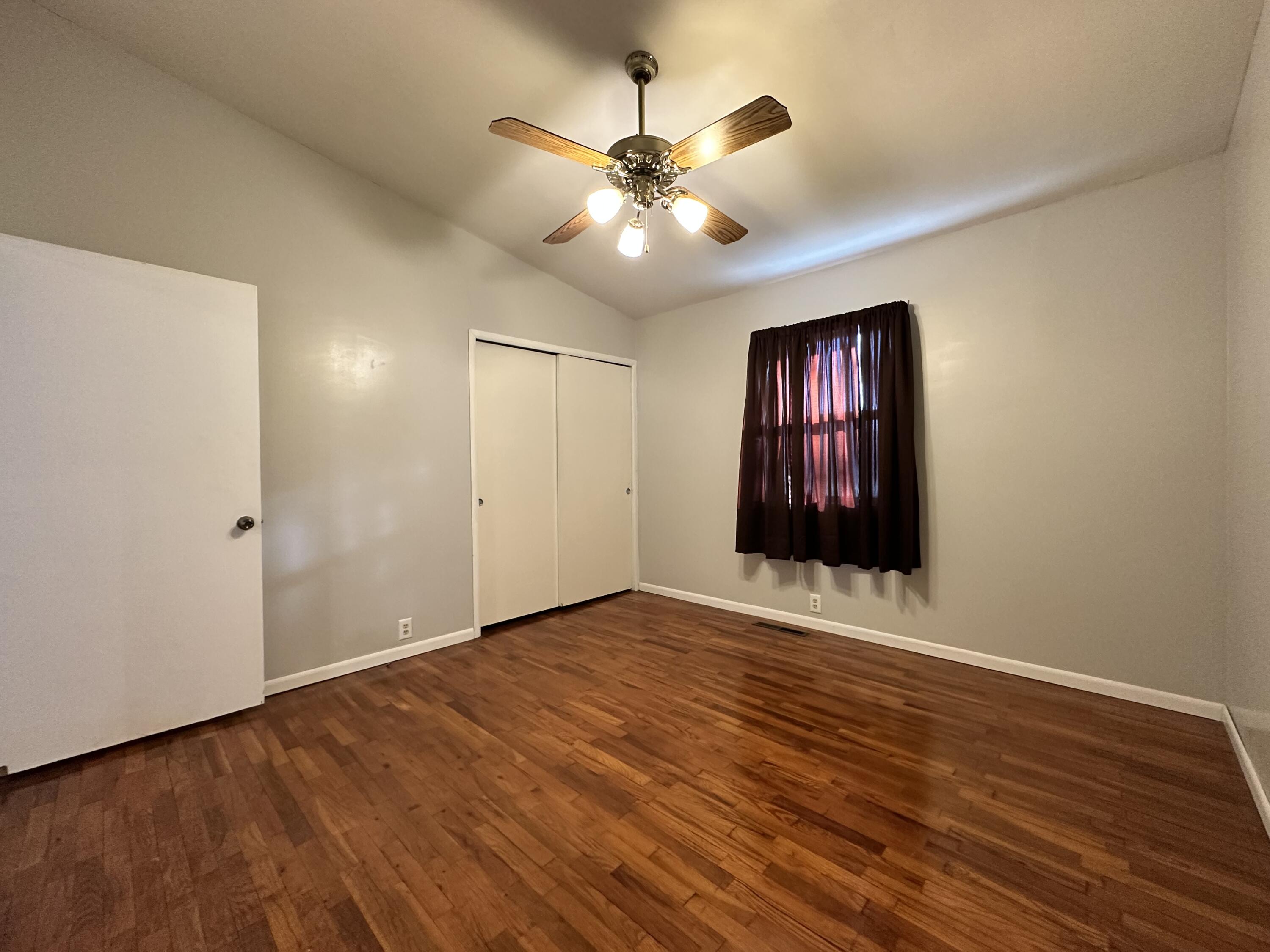 1845 South Grand Avenue Property Photo 35