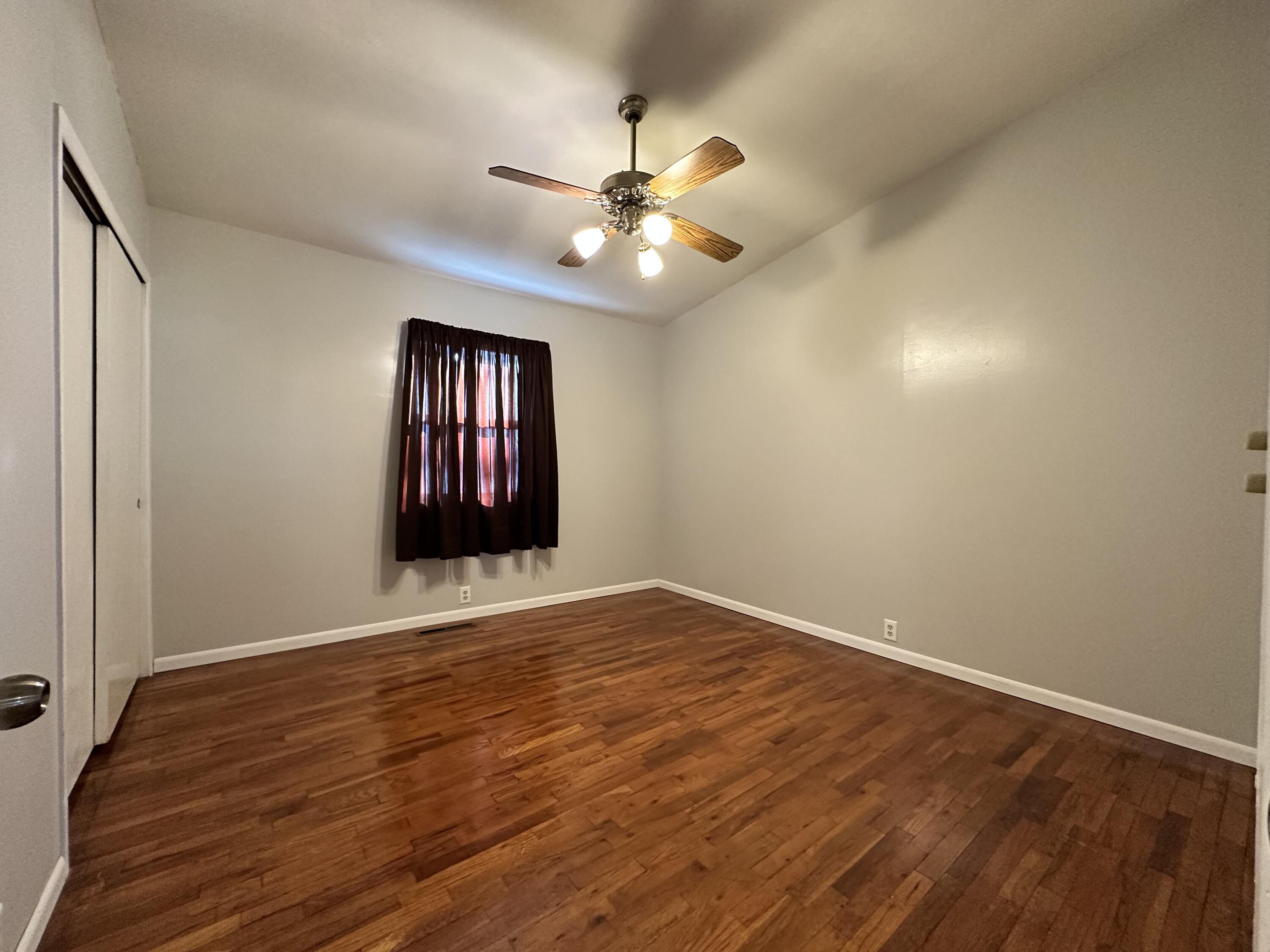 1845 South Grand Avenue Property Photo 36