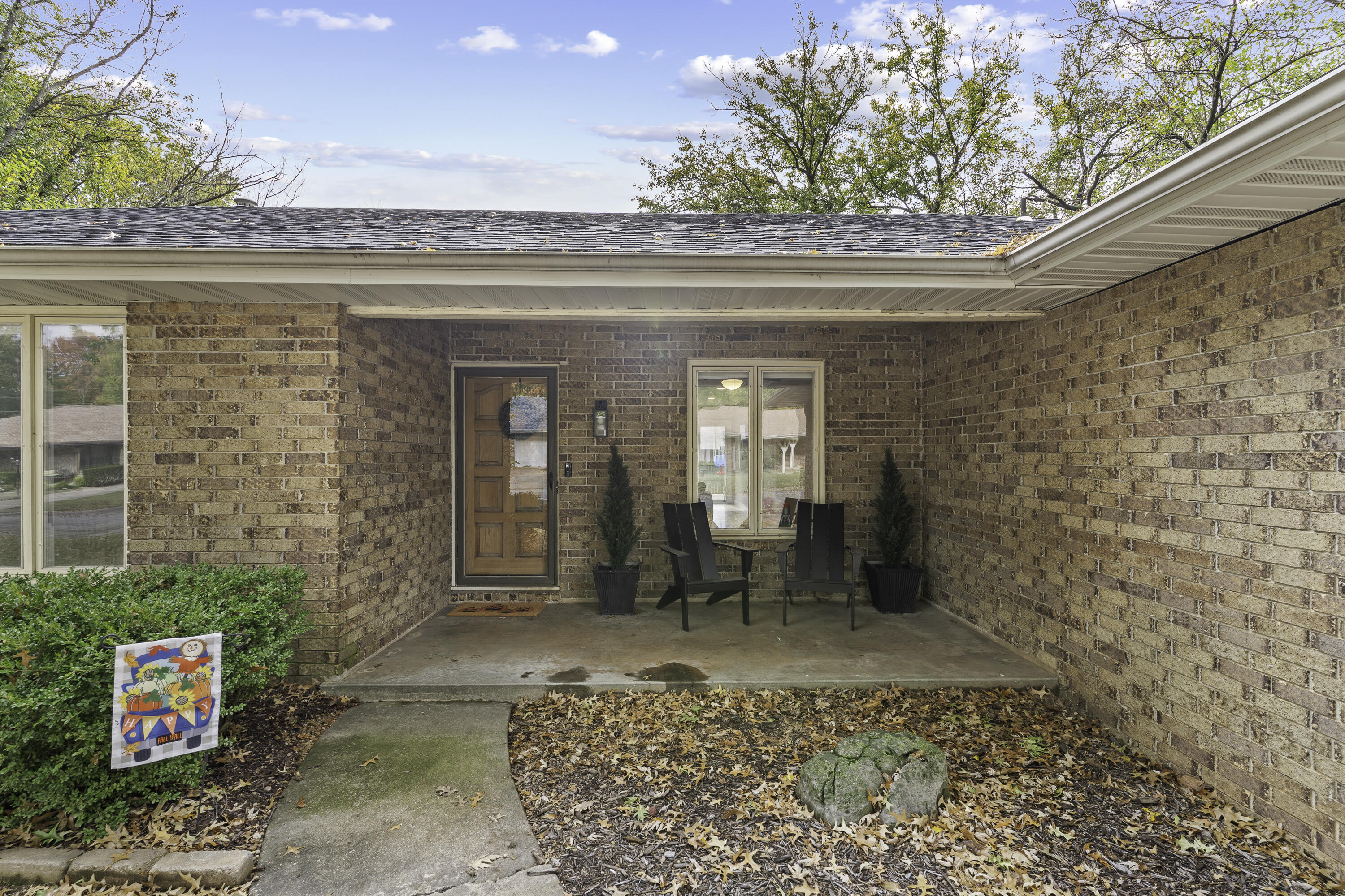 1528 East Hanover Street Property Photo 4