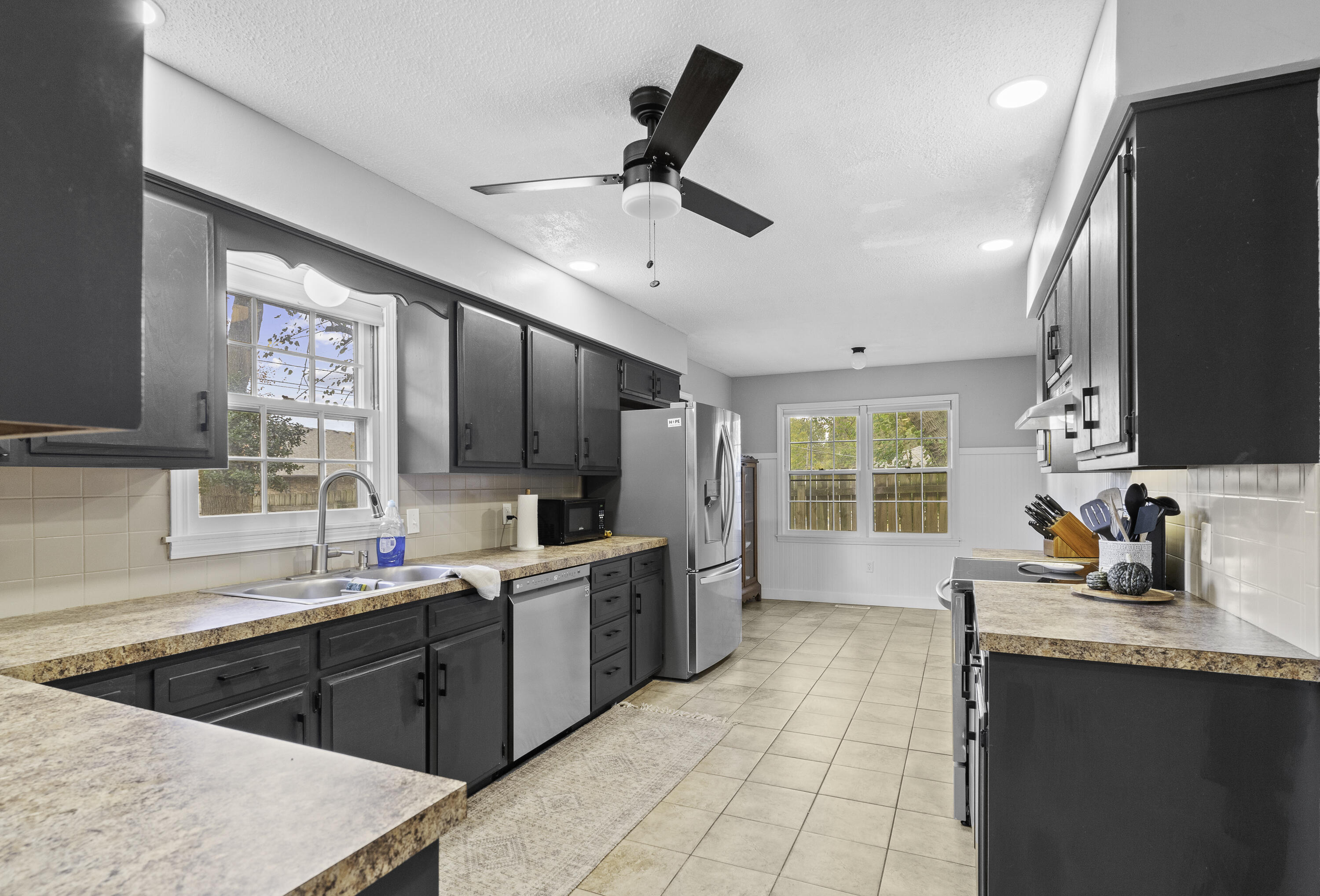 1528 East Hanover Street Property Photo 15