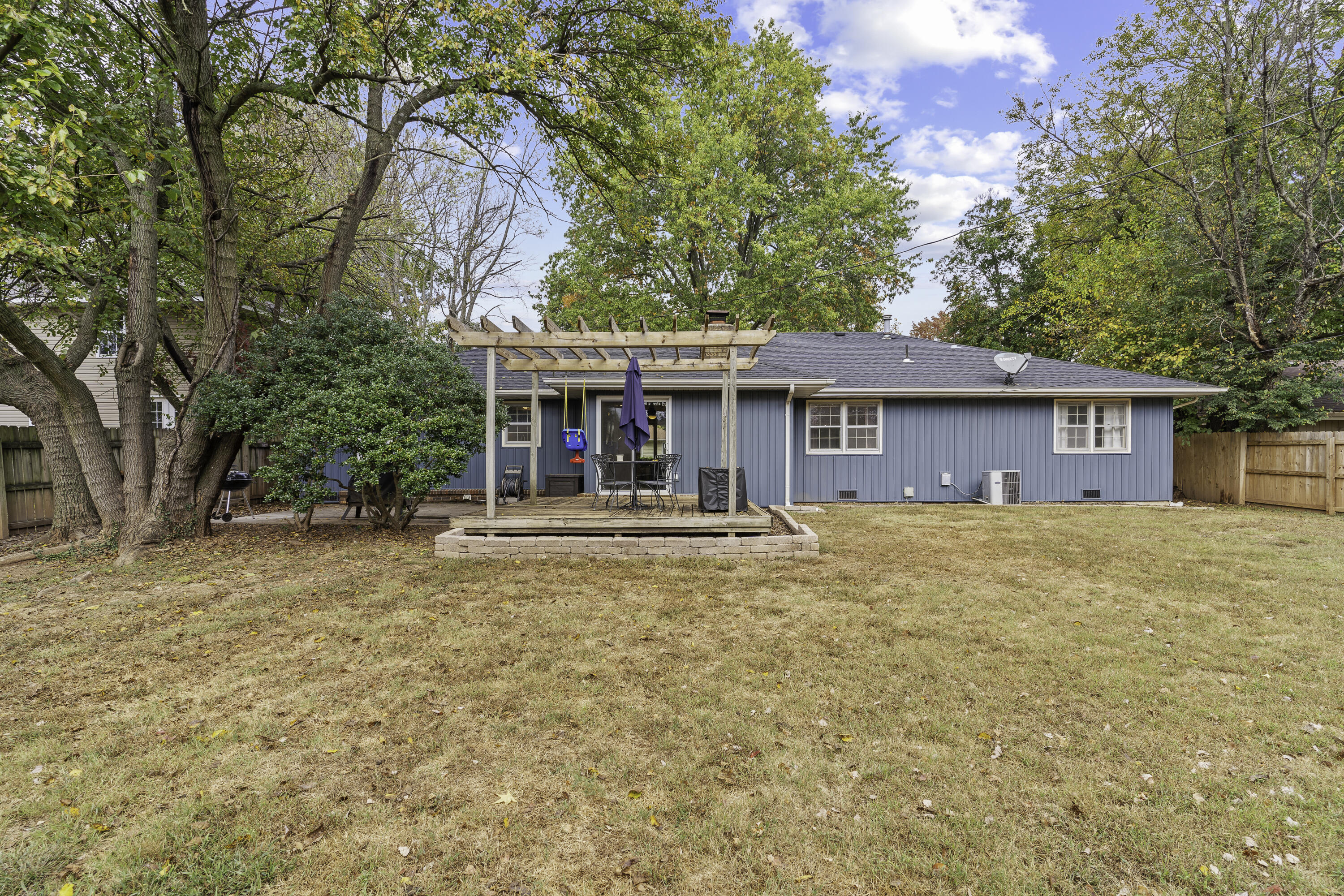 1528 East Hanover Street Property Photo 35