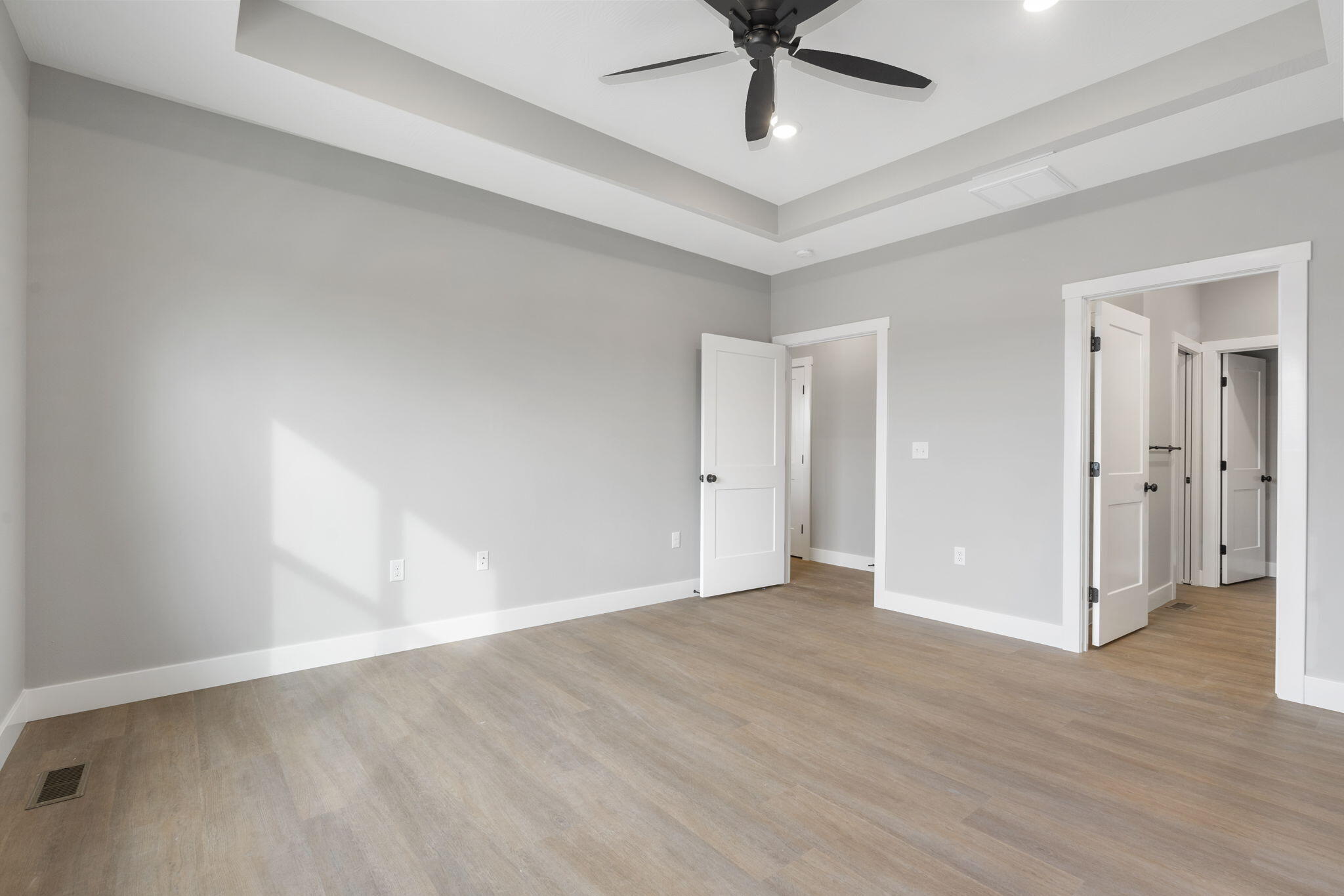 5225 Logan Drive Property Photo 12