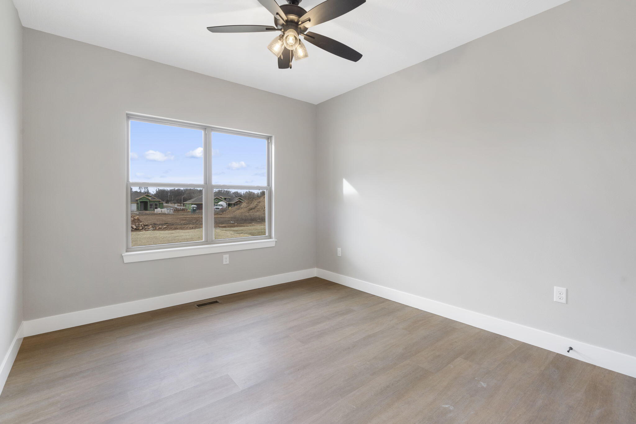 5225 Logan Drive Property Photo 20