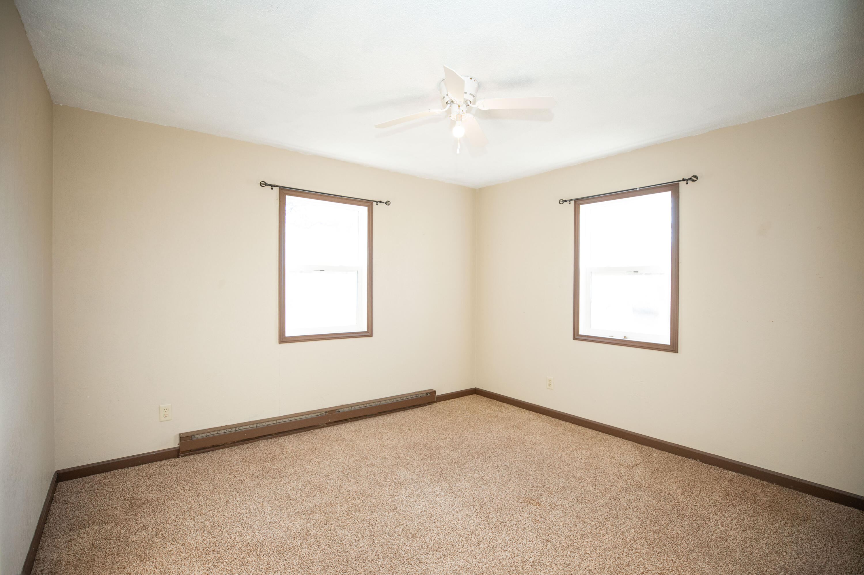 602 South Sarah Street Property Photo 13