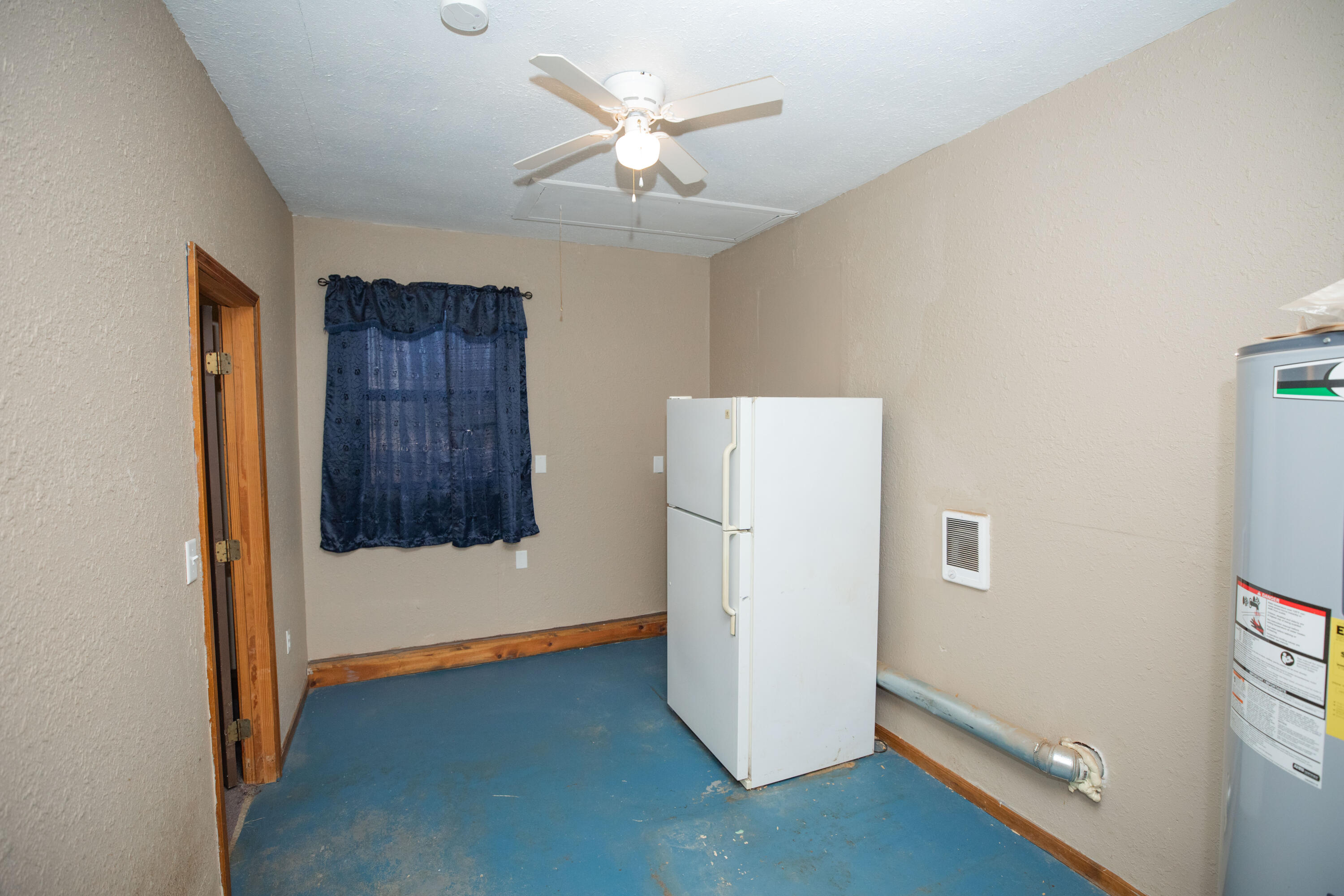 602 South Sarah Street Property Photo 15