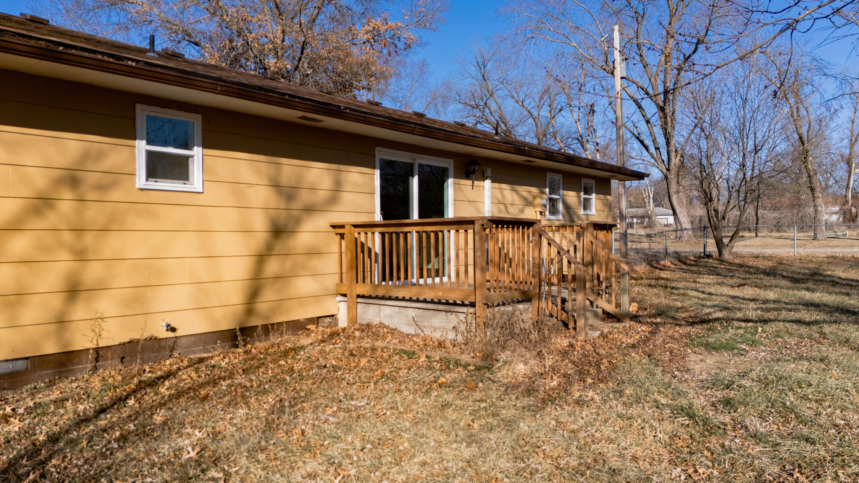 602 South Sarah Street Property Photo 22
