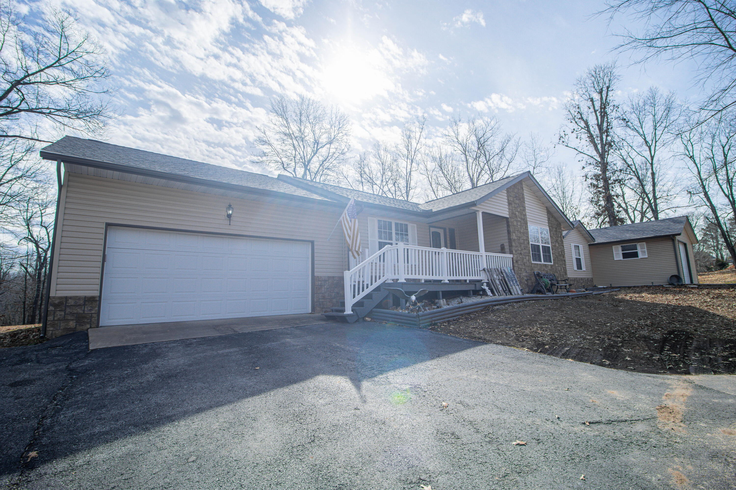 463 Dogwood Court Property Photo