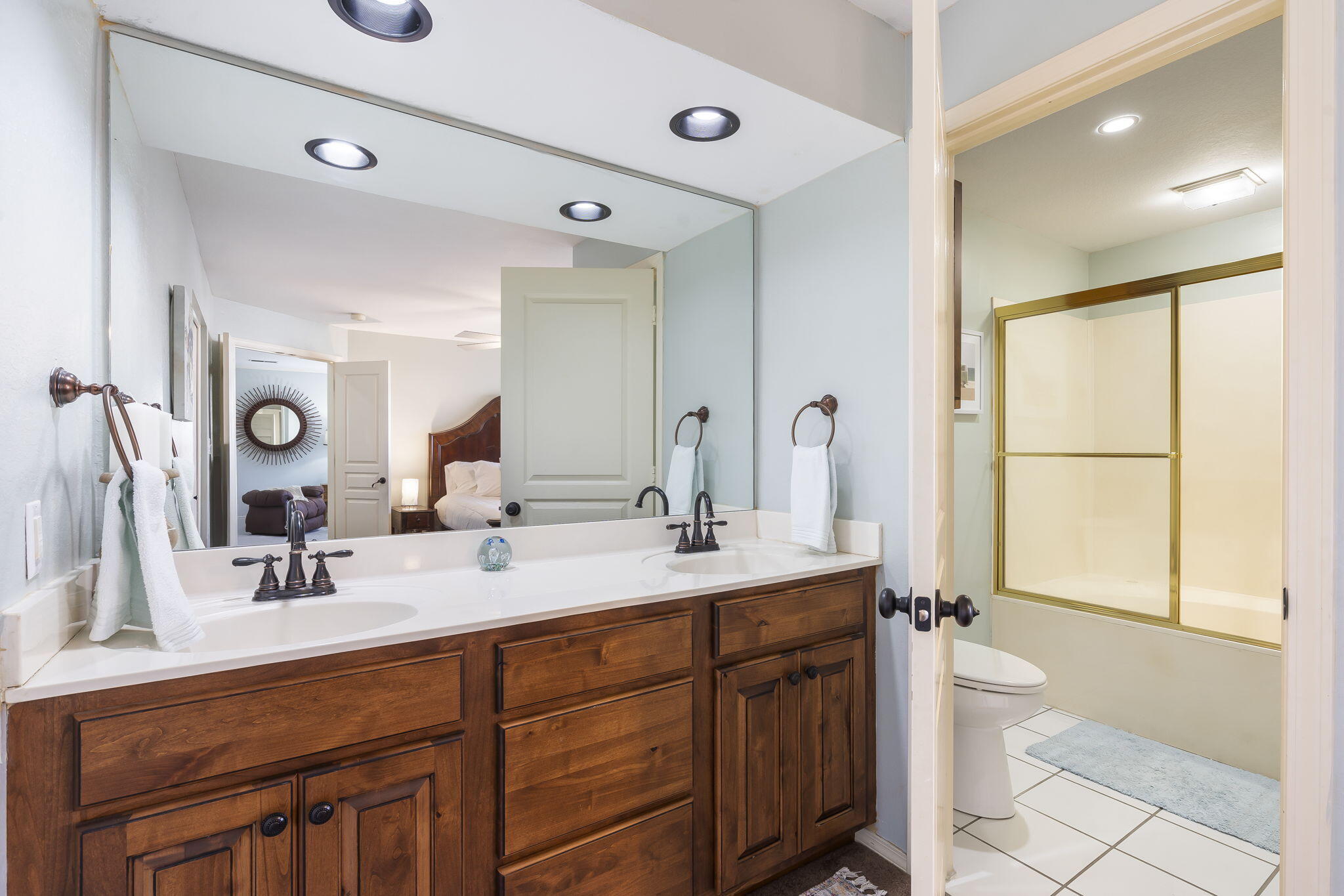 240 Meadow Ridge Lane Property Photo 14