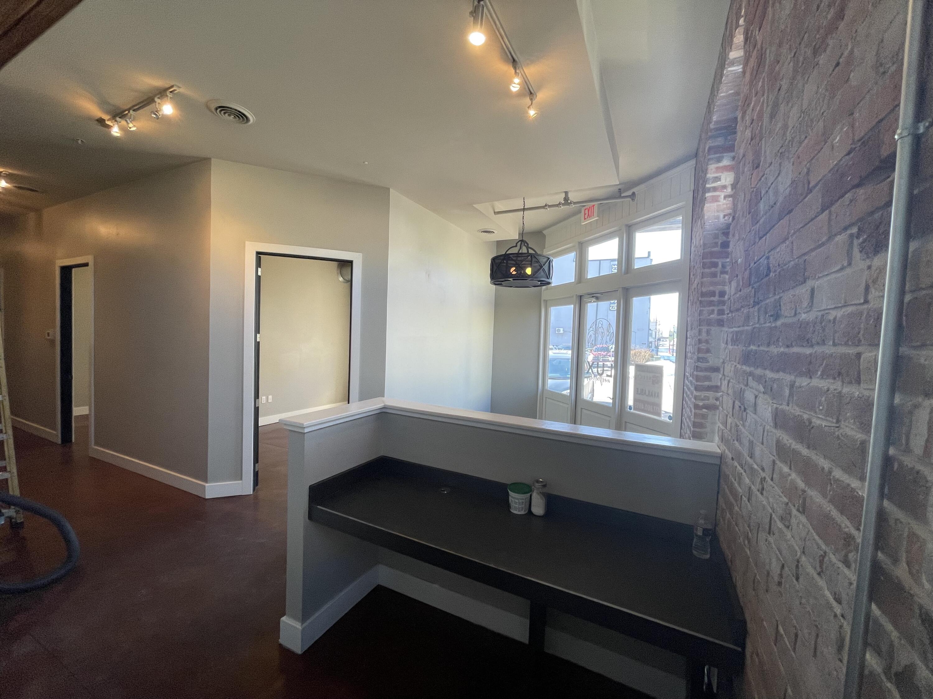 214 West Phelps Street Property Photo 5
