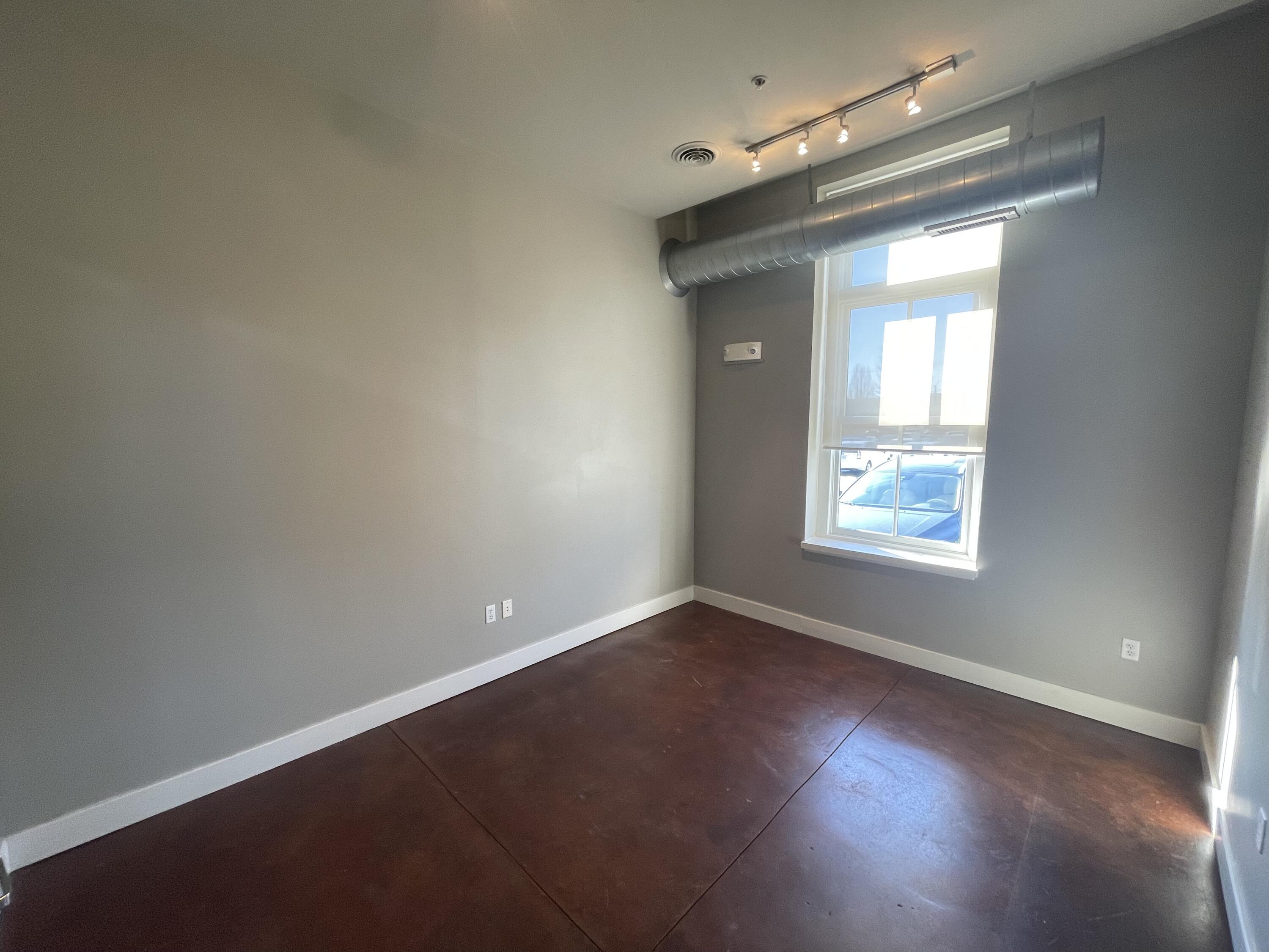 214 West Phelps Street Property Photo 6