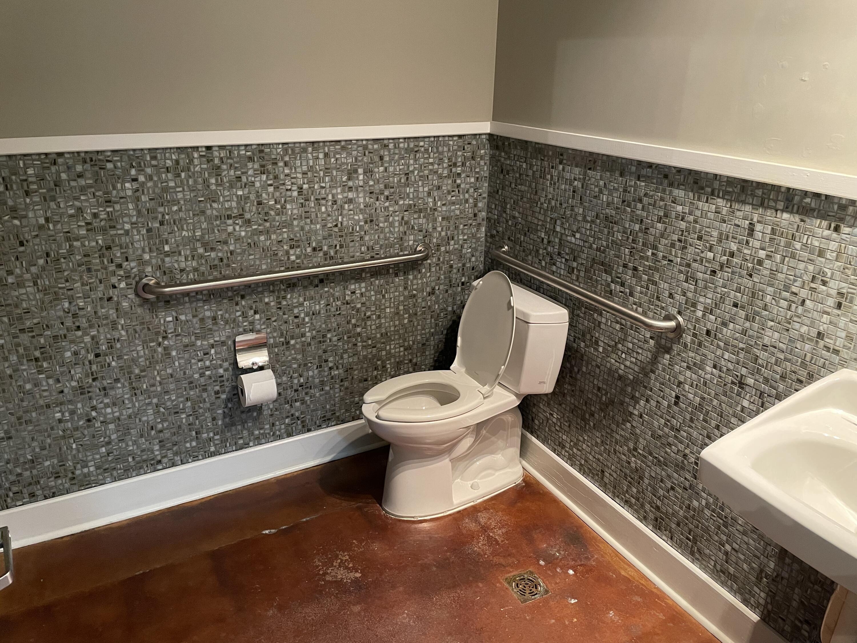 214 West Phelps Street Property Photo 10