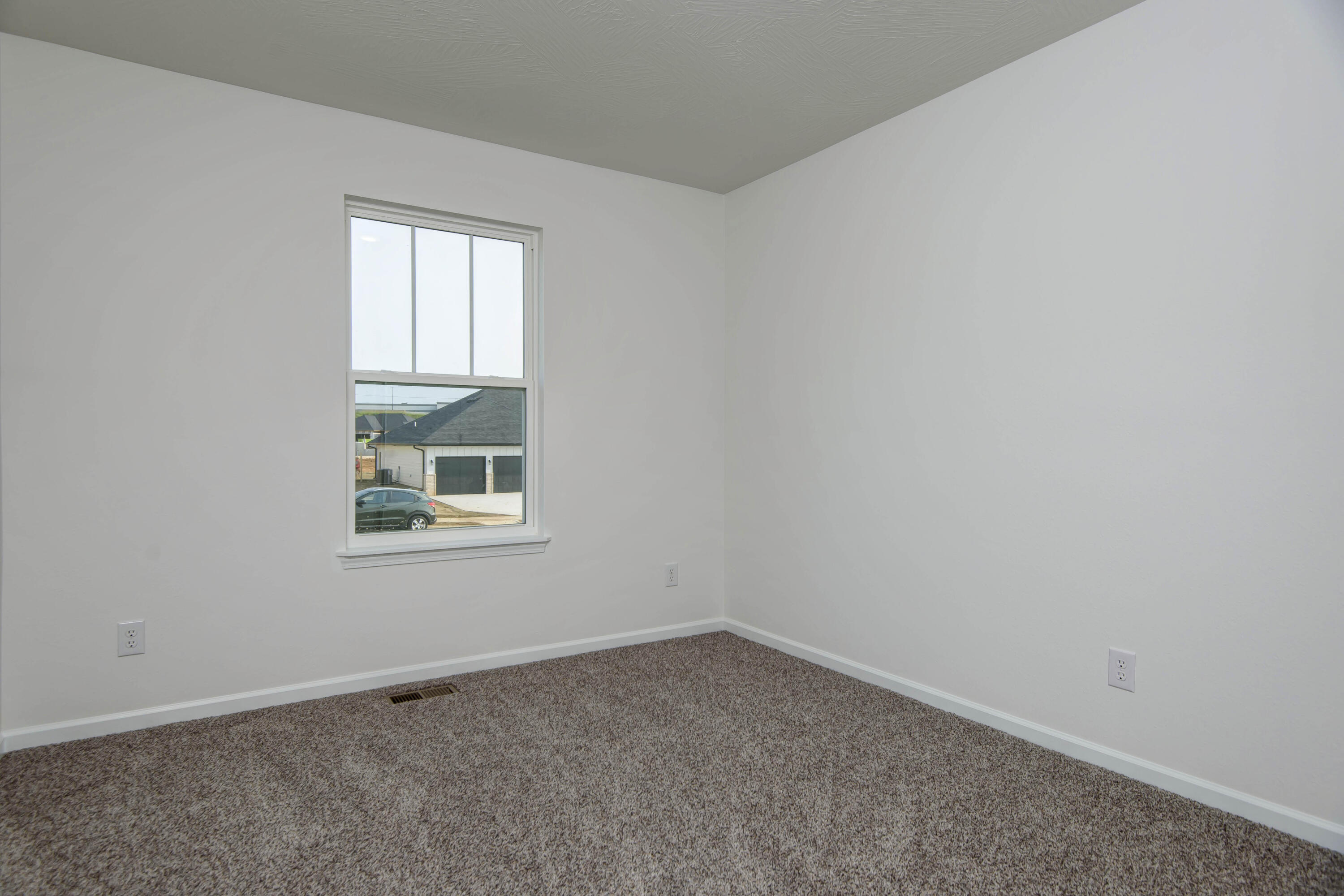 4096 West Sycamore Drive Property Photo 13