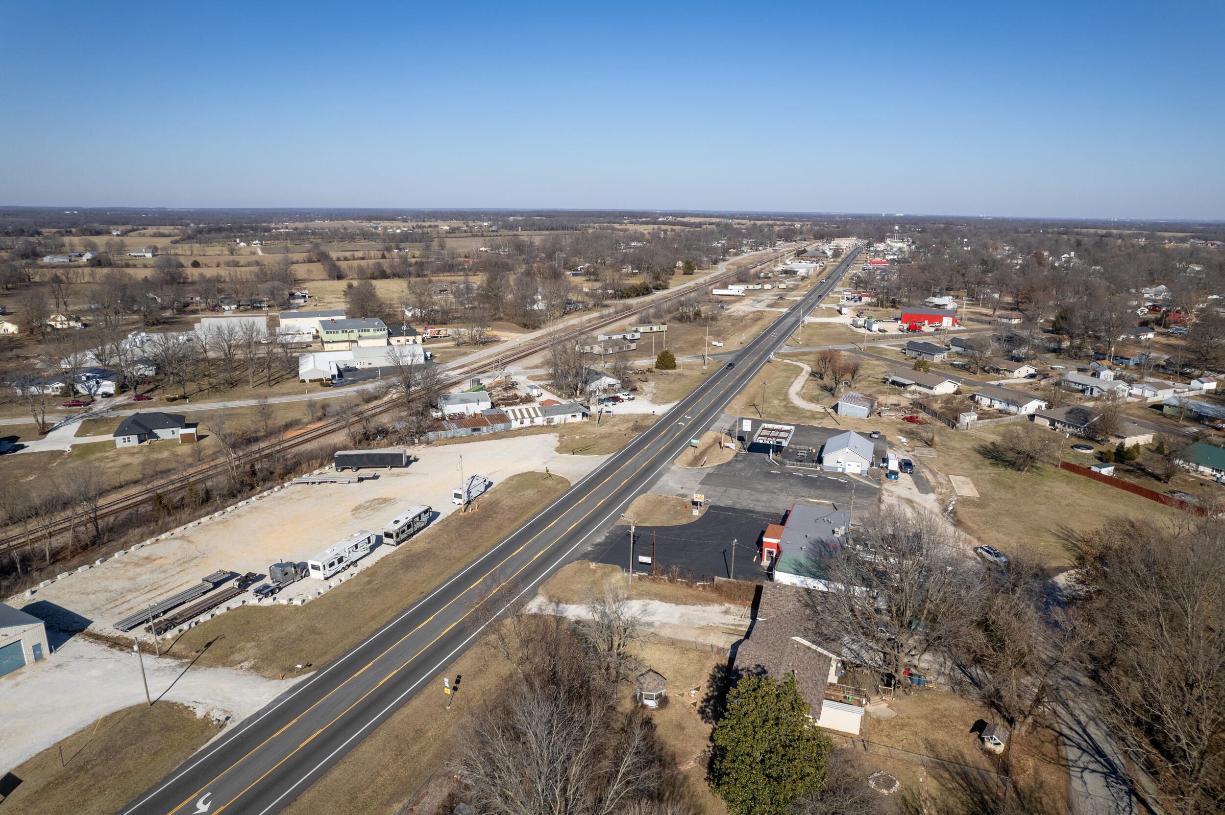 451-455 Sw Highway 60 Property Photo 14