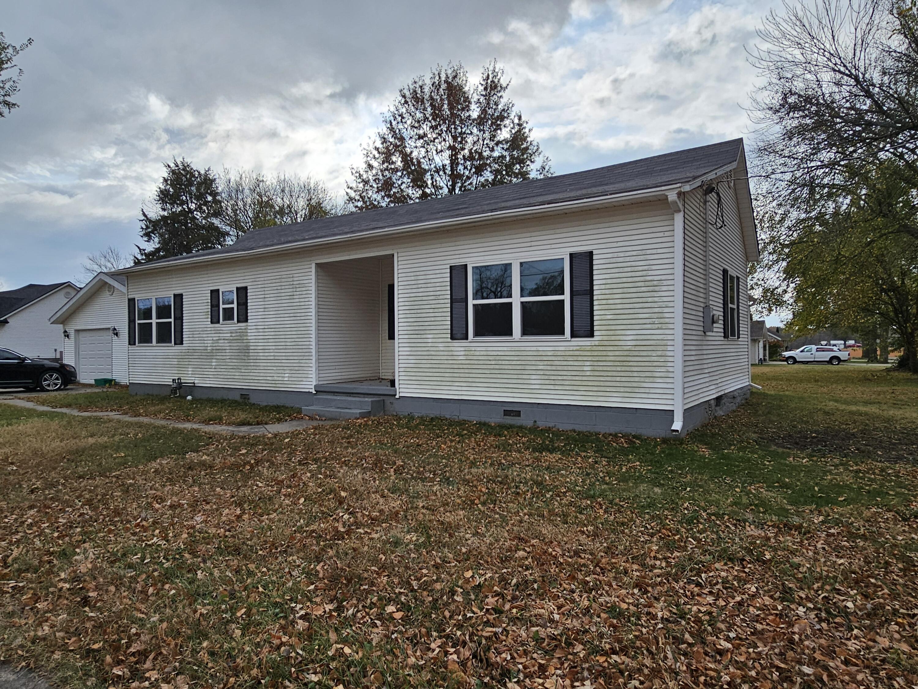 1101 East 18th Street Property Photo 2