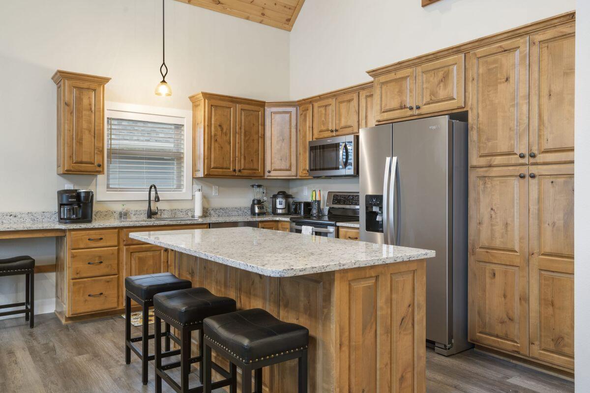 227 Songbird Circle Property Photo 3