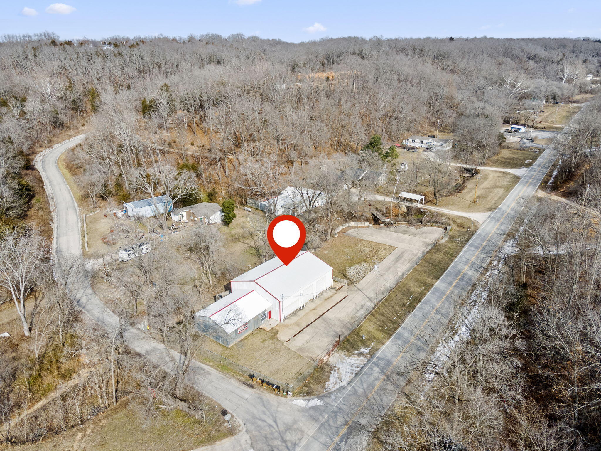 629 East State Highway 248 Property Photo 2