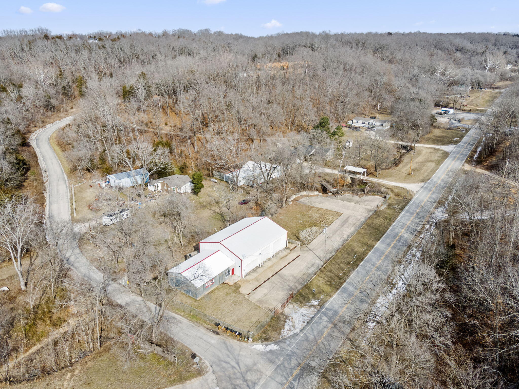 629 East State Highway 248 Property Photo 31