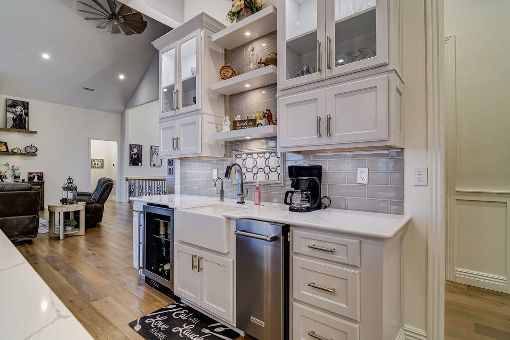 137 Slick Rock Road Property Photo 16