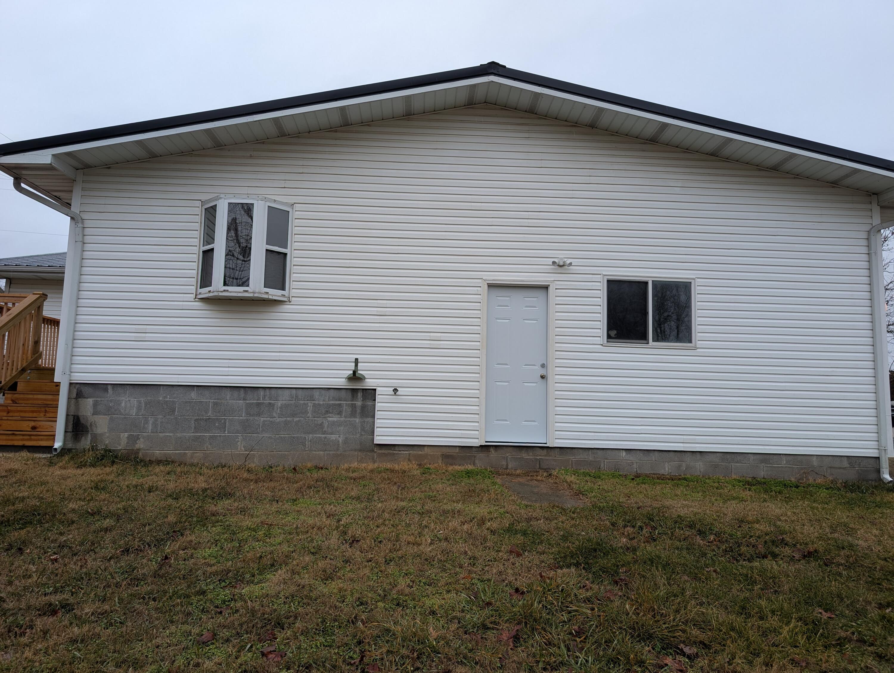 600 North Main Street Property Photo 42