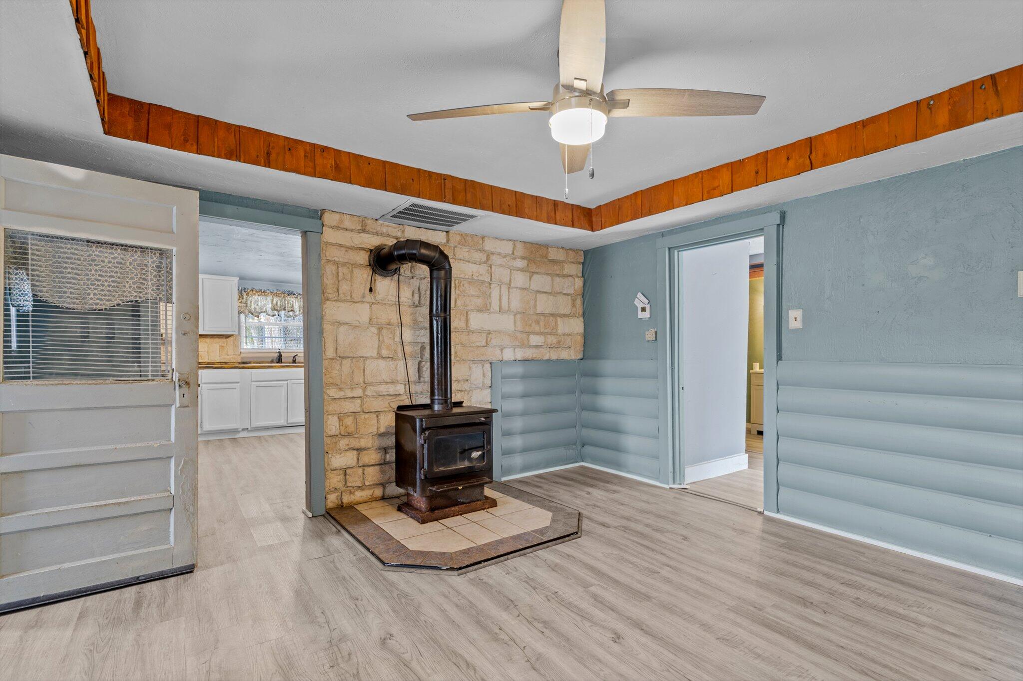 2242 Silver Lake Road Property Photo 6