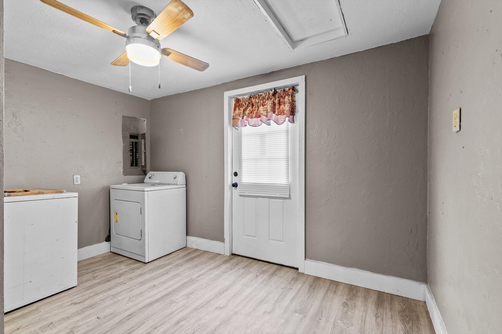 2242 Silver Lake Road Property Photo 16