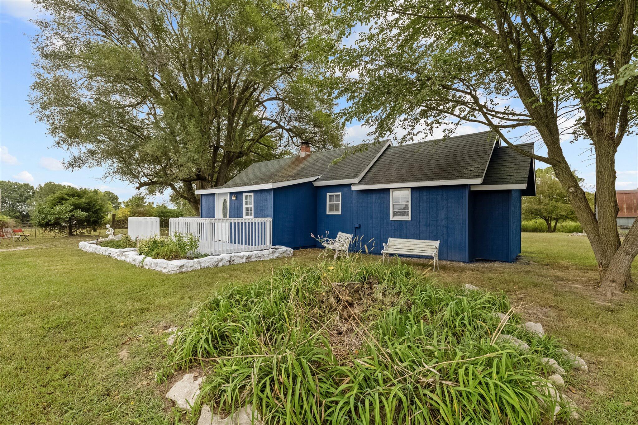2242 Silver Lake Road Property Photo 21