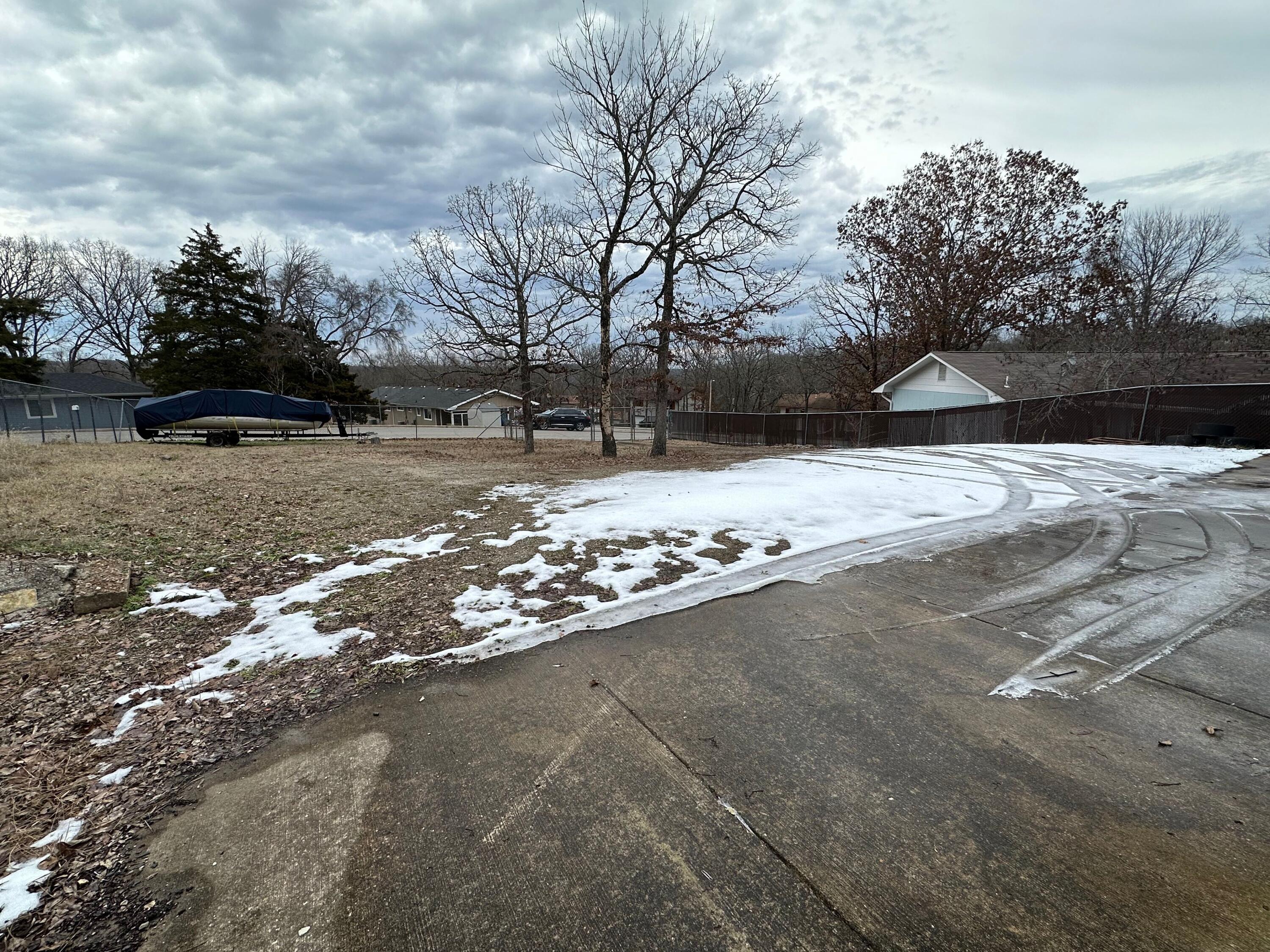 1800 Boswell Avenue Property Photo 5