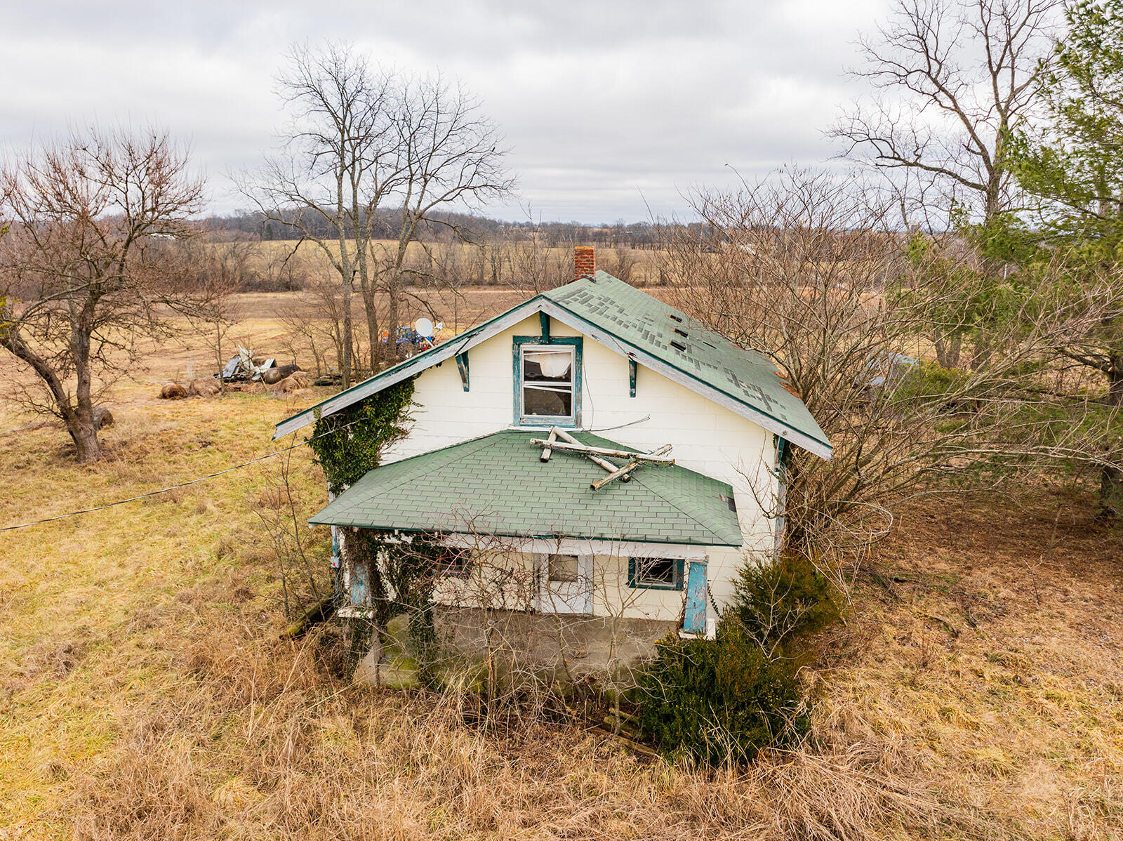 2596 State Highway K Property Photo 12
