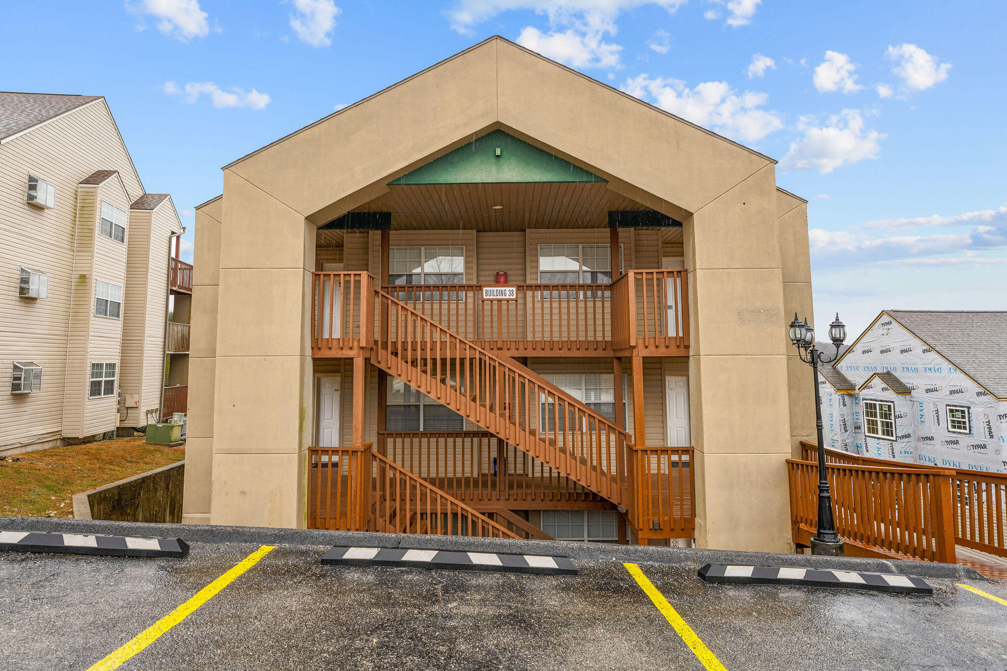 38 Lantern Bay Lane Property Photo 22