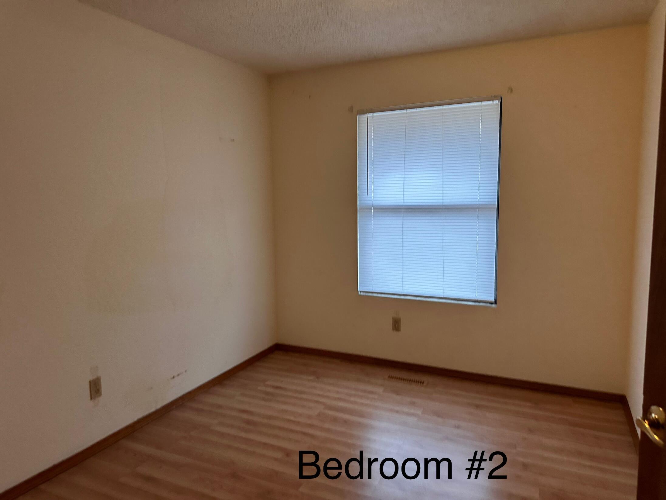 1738 North Oak Grove Avenue Property Photo 8