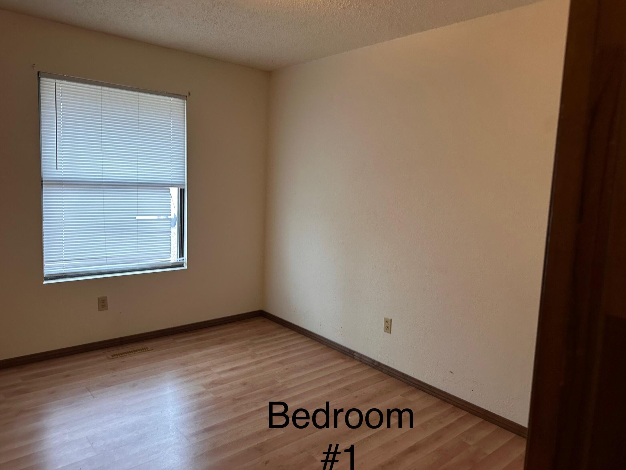 1738 North Oak Grove Avenue Property Photo 9