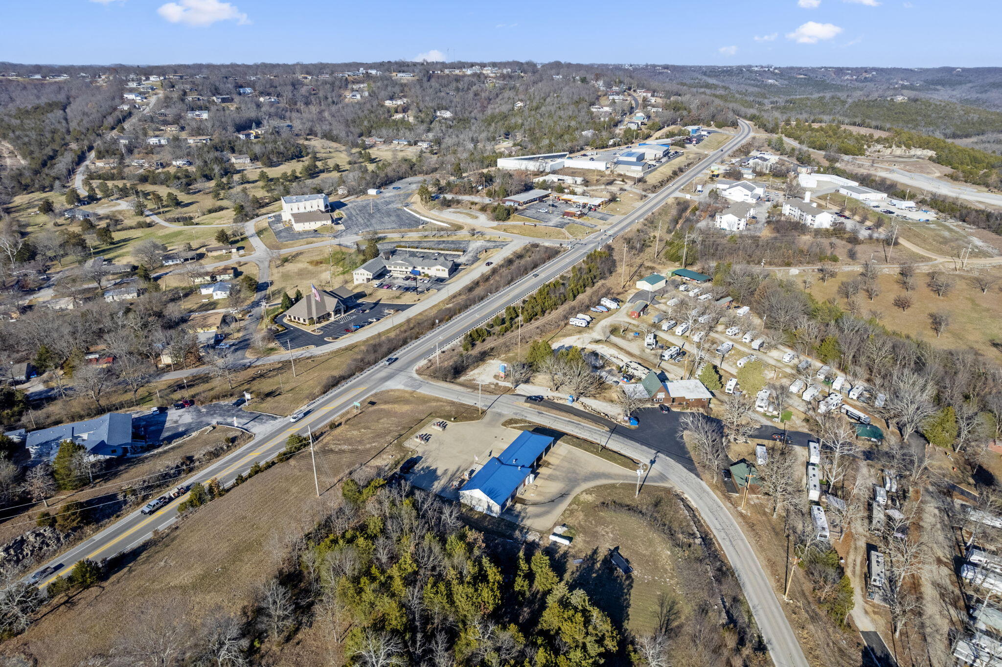 85 Kimberling Boulevard Property Photo 8